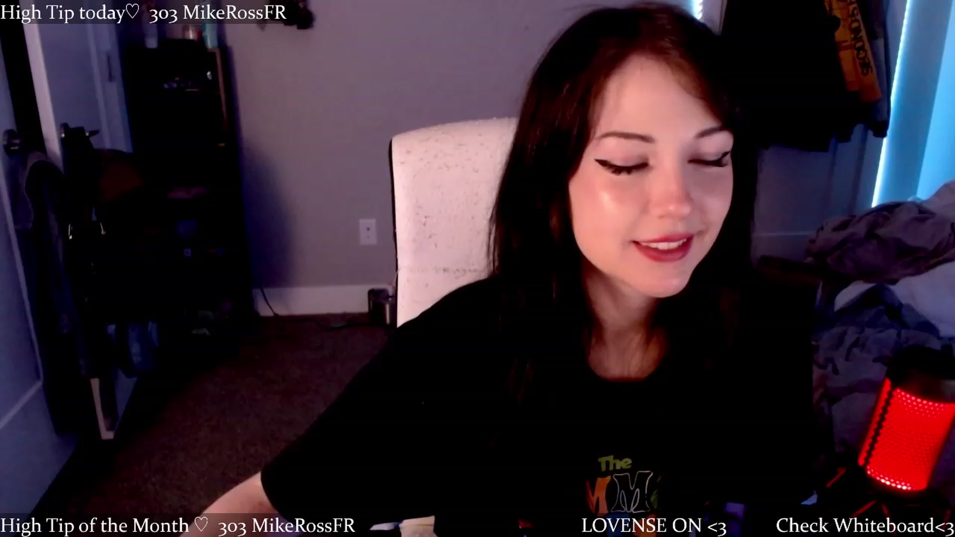 Gallery image thumbnail from cuteholly's myfreecams stream on, 04/13/2023, 08:49 image 11 of 20