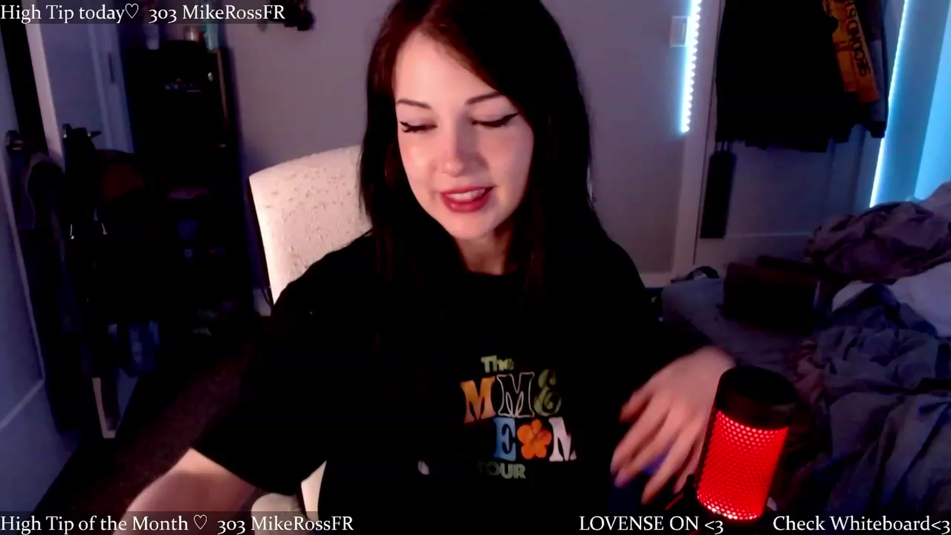 Gallery image thumbnail from cuteholly's myfreecams stream on, 04/13/2023, 08:49 image 9 of 20