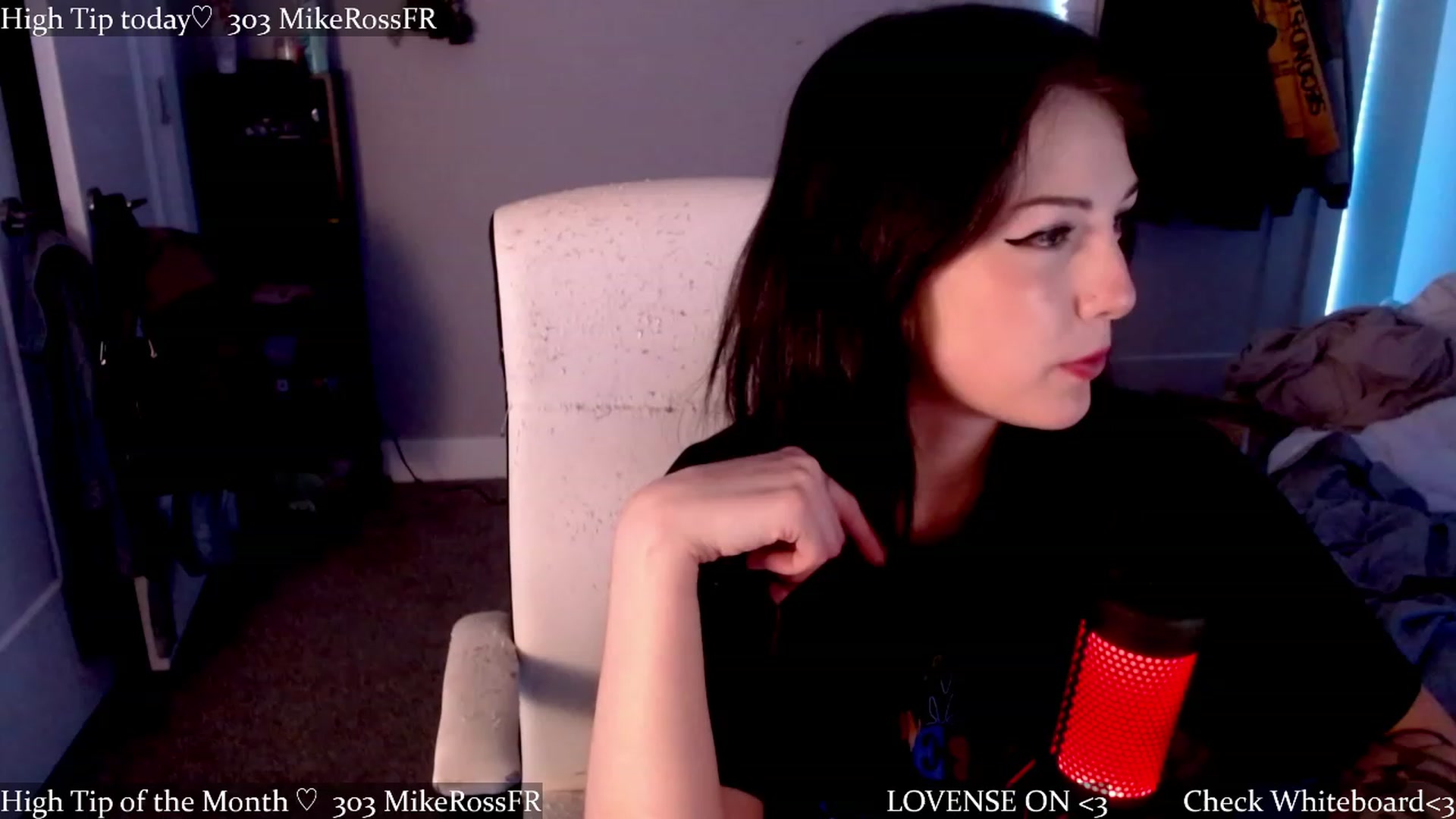 Gallery image thumbnail from cuteholly's myfreecams stream on, 04/13/2023, 08:49 image 14 of 20