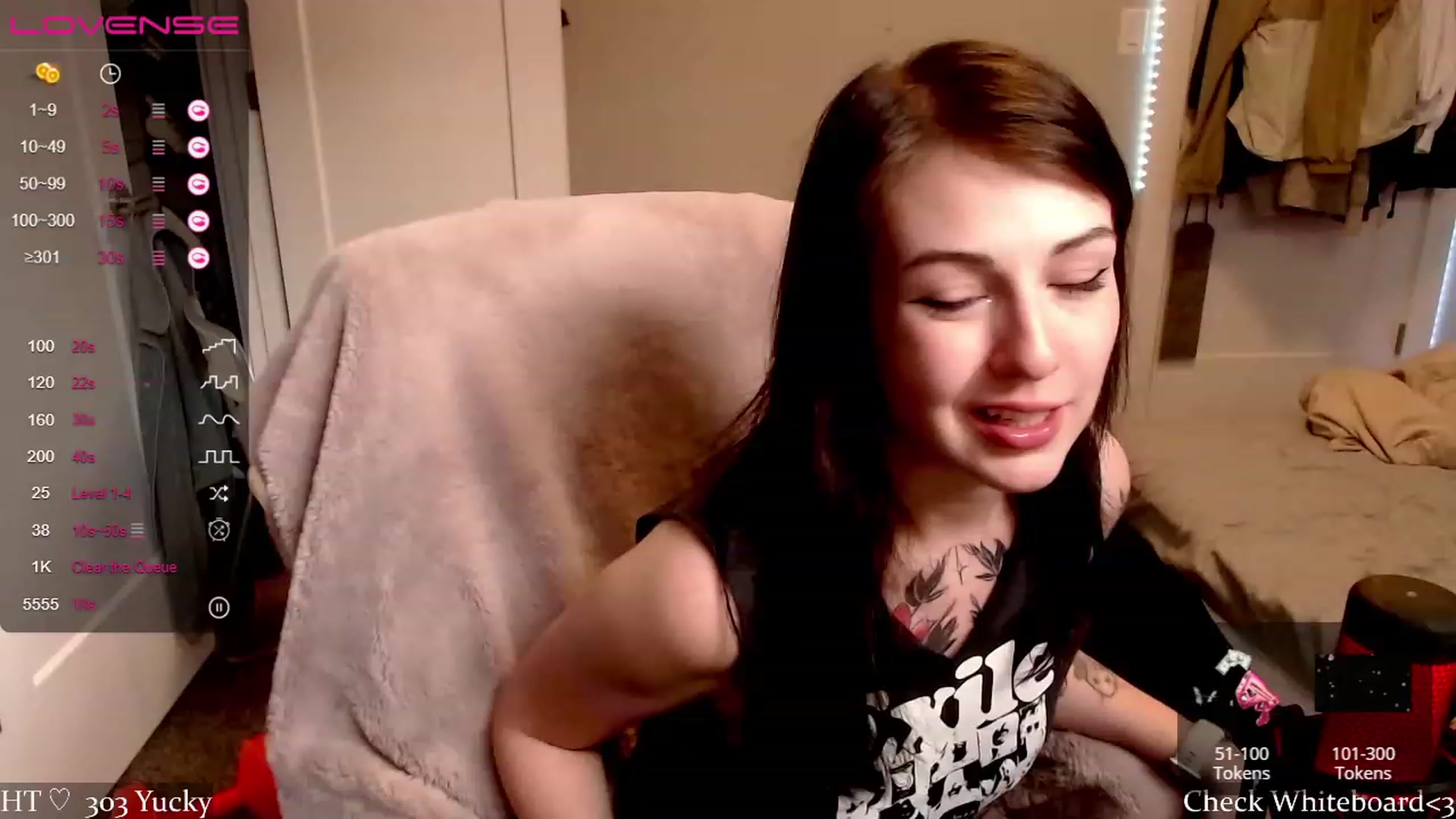 Gallery image thumbnail from cuteholly's myfreecams stream on, 07/12/2023, 01:13 image 17 of 20