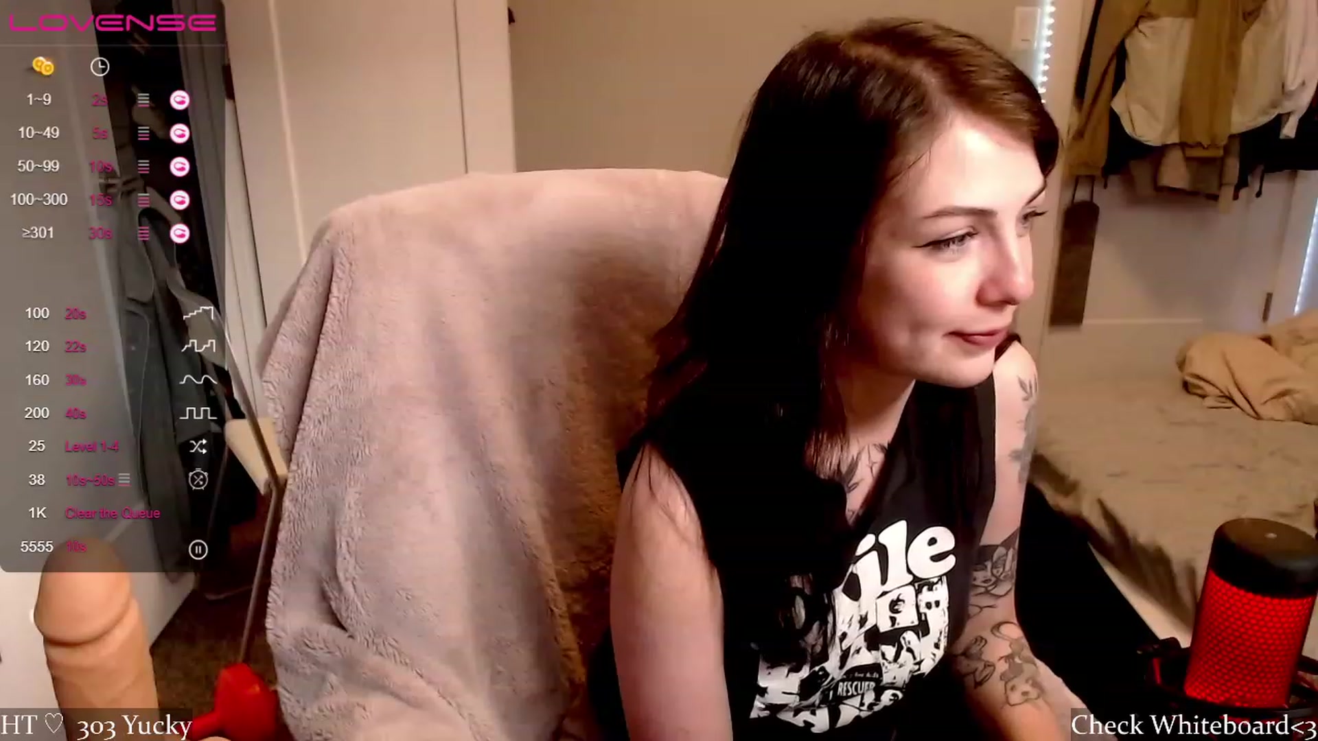 Gallery image thumbnail from cuteholly's myfreecams stream on, 07/12/2023, 01:13 image 15 of 20