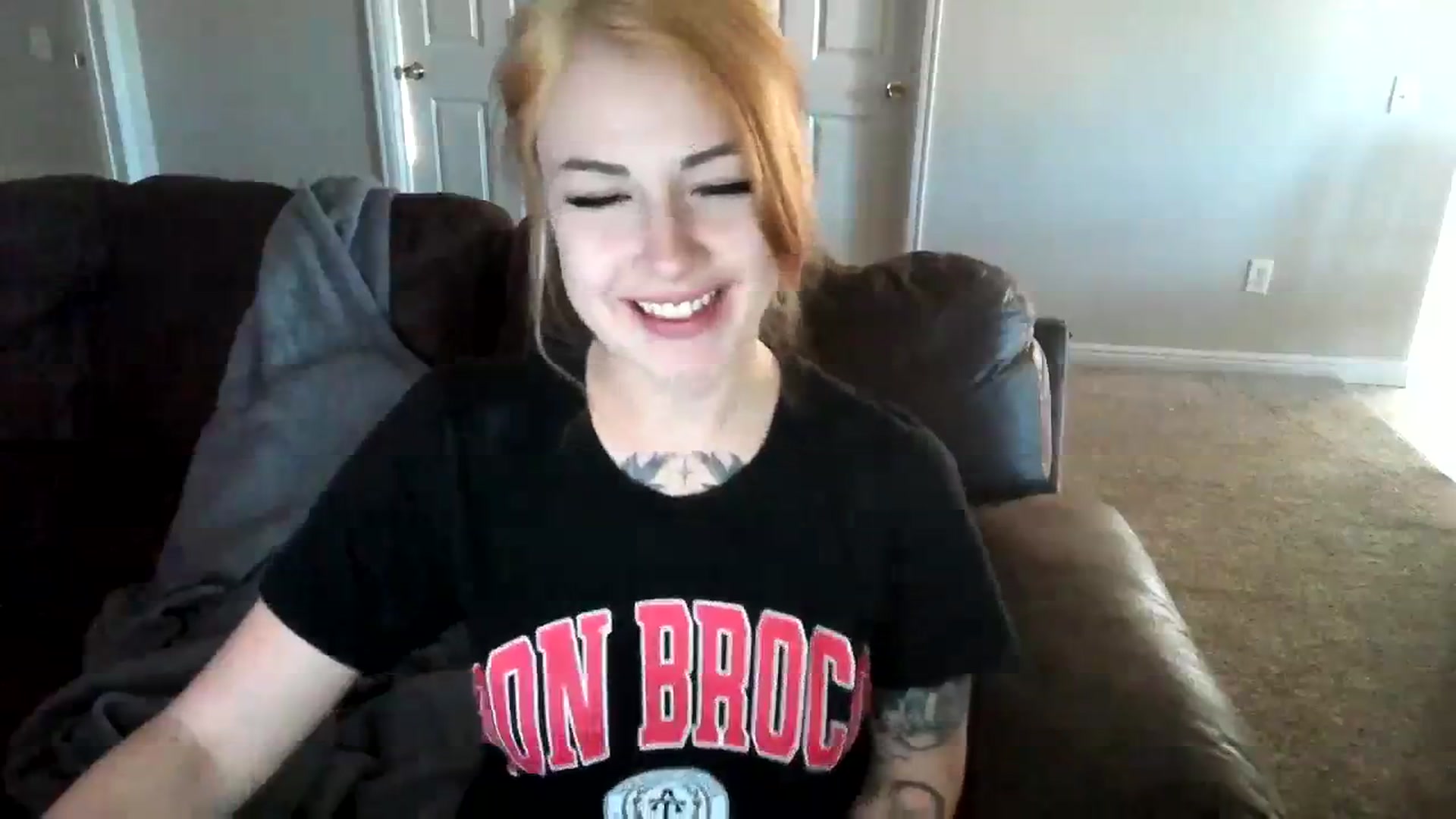 Gallery image thumbnail from cuteholly's myfreecams stream on, 08/13/2023, 02:26 image 11 of 20
