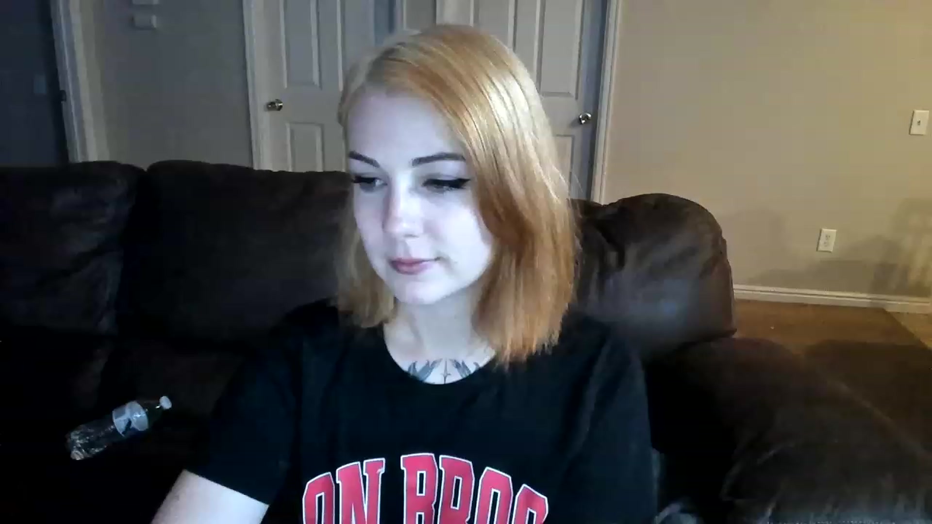 Gallery image thumbnail from cuteholly's myfreecams stream on, 08/13/2023, 06:13 image 14 of 20