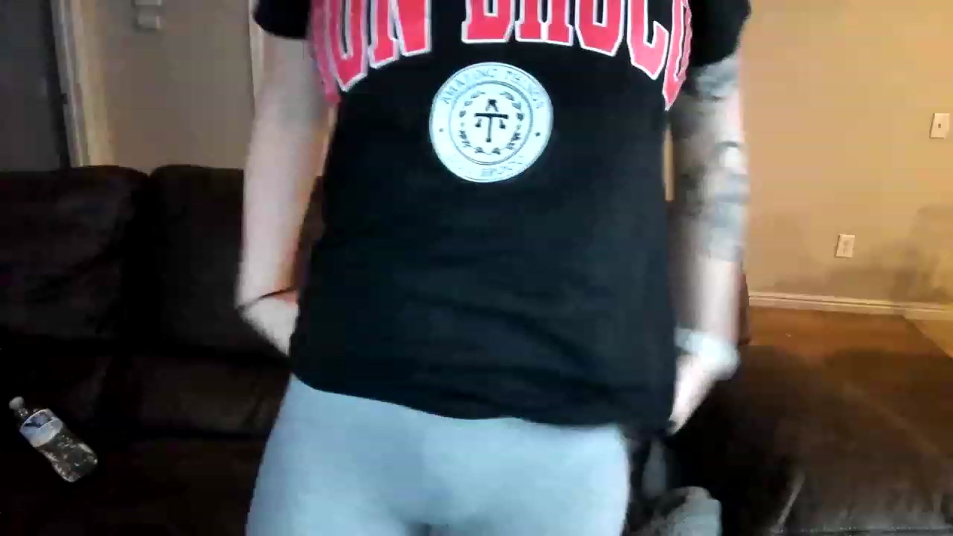 Gallery image thumbnail from cuteholly's myfreecams stream on, 08/13/2023, 06:13 image 8 of 20