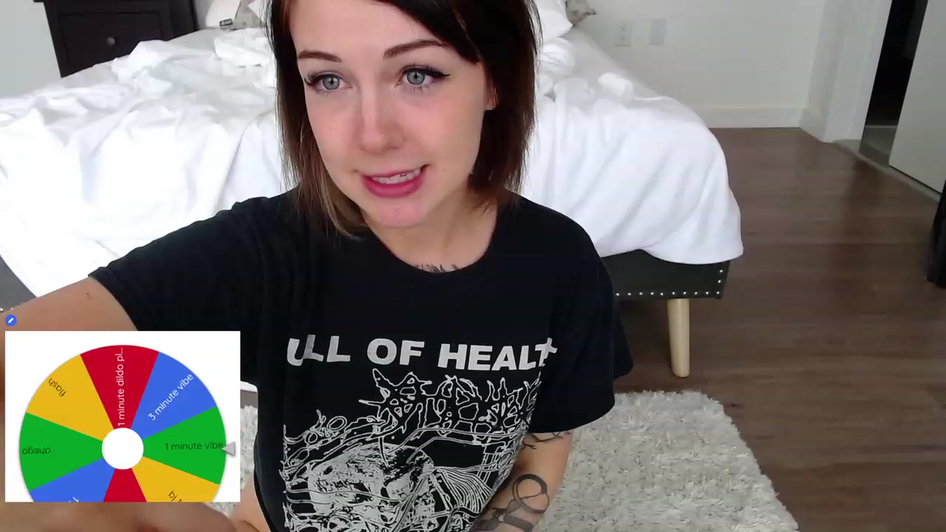 Gallery image thumbnail from cuteholly's myfreecams stream on, 03/14/2024, 20:04 image 11 of 20