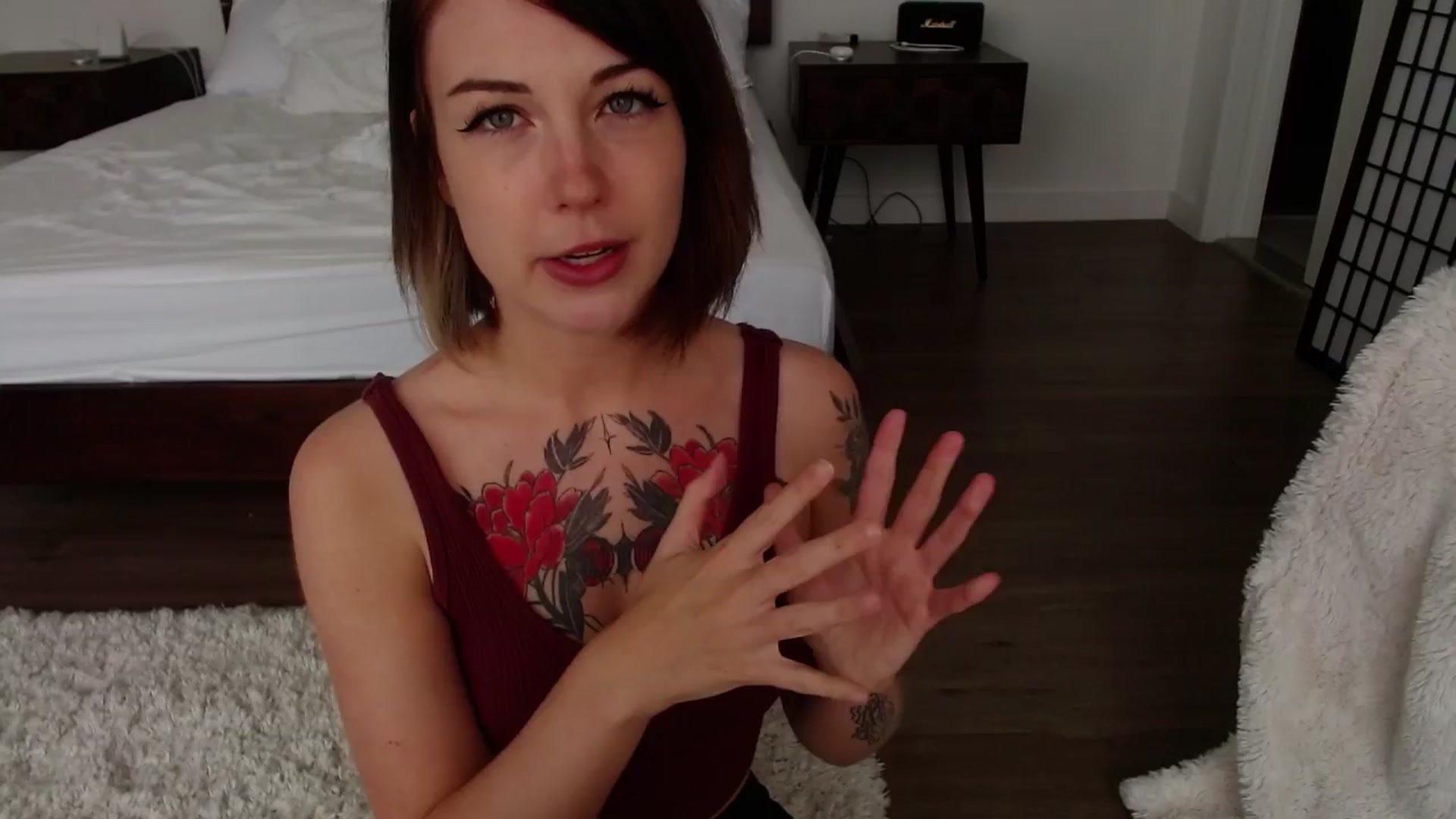Gallery image thumbnail from cuteholly's myfreecams stream on, 03/23/2024, 22:12 image 6 of 20