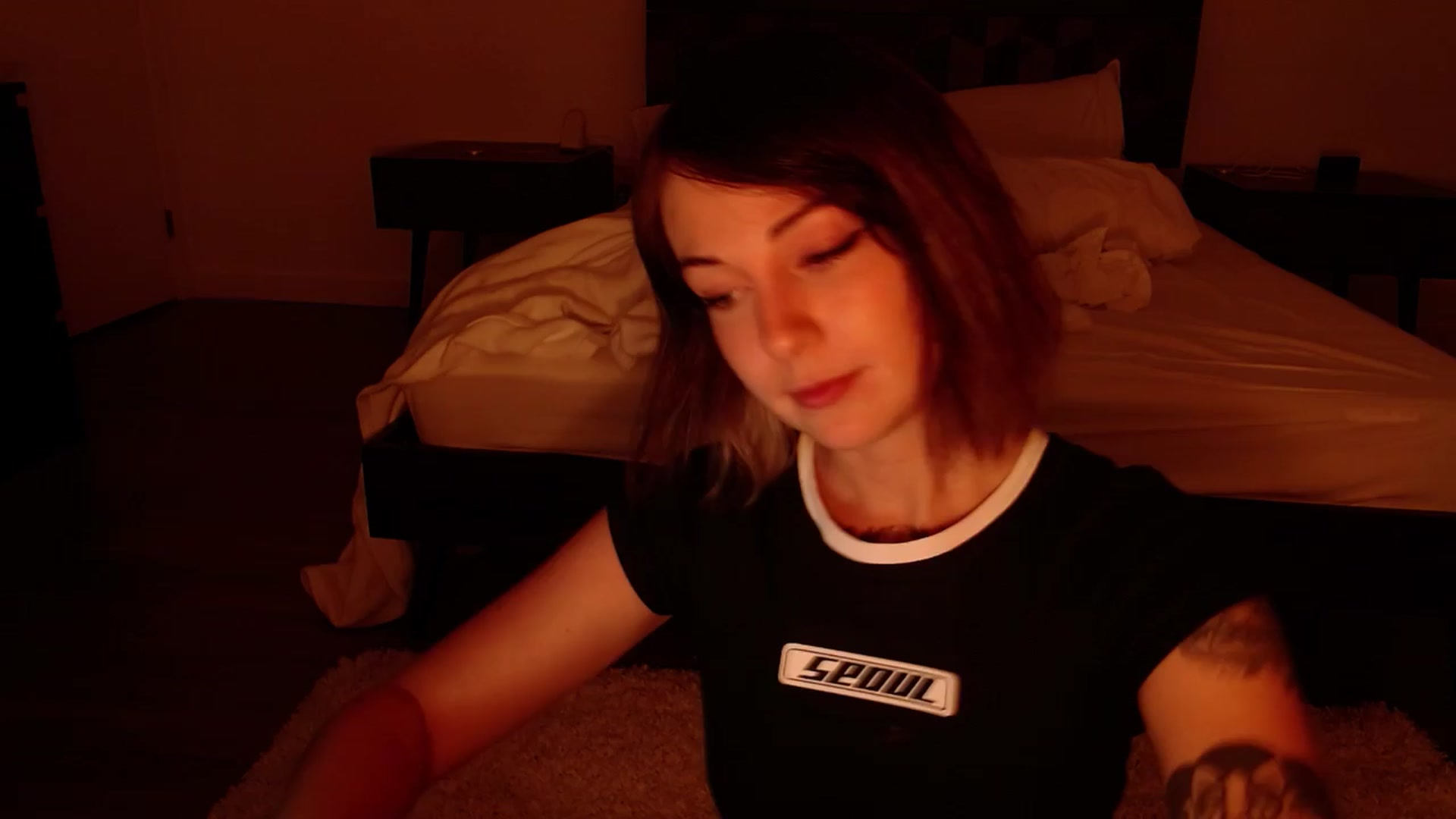 Gallery image thumbnail from cuteholly's myfreecams stream on, 04/07/2024, 24:22 image 13 of 20