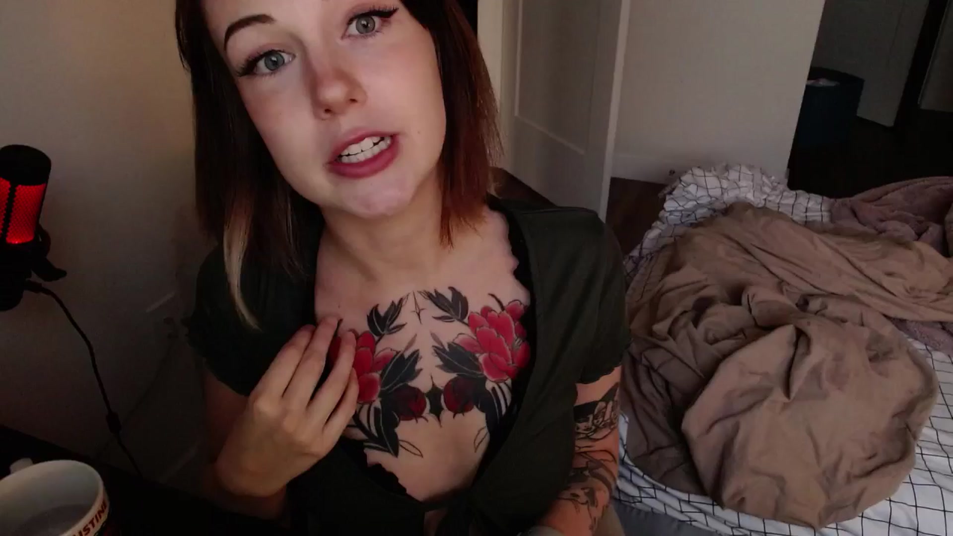 Gallery image thumbnail from cuteholly's myfreecams stream on, 05/11/2024, 04:49 image 8 of 20
