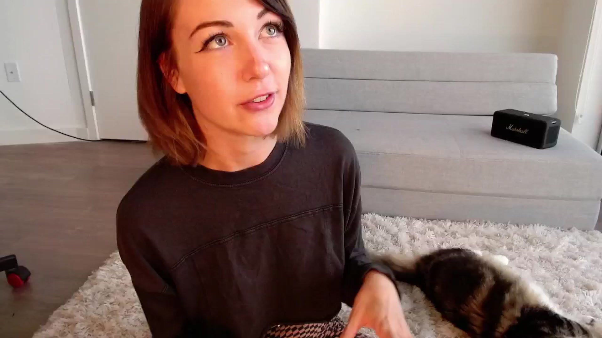 Gallery image thumbnail from cuteholly's myfreecams stream on, 06/20/2024, 23:46 image 10 of 20