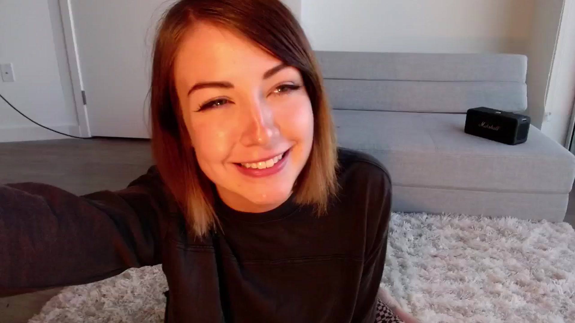 Gallery image thumbnail from cuteholly's myfreecams stream on, 06/20/2024, 23:46 image 19 of 20