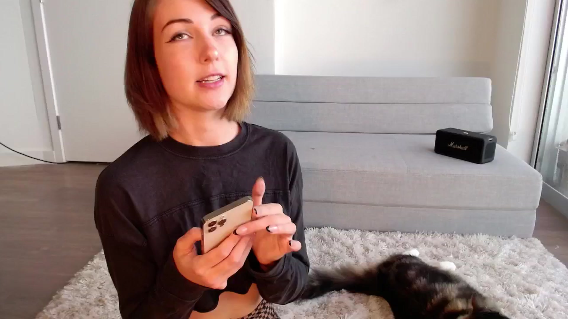 Gallery image thumbnail from cuteholly's myfreecams stream on, 06/20/2024, 23:46 image 4 of 20