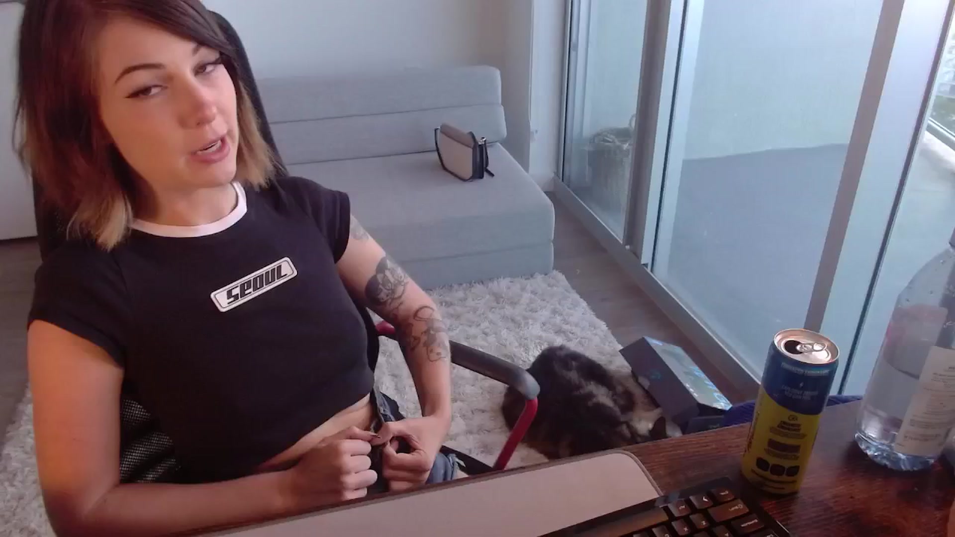 Gallery image thumbnail from cuteholly's myfreecams stream on, 06/27/2024, 22:30 image 11 of 20