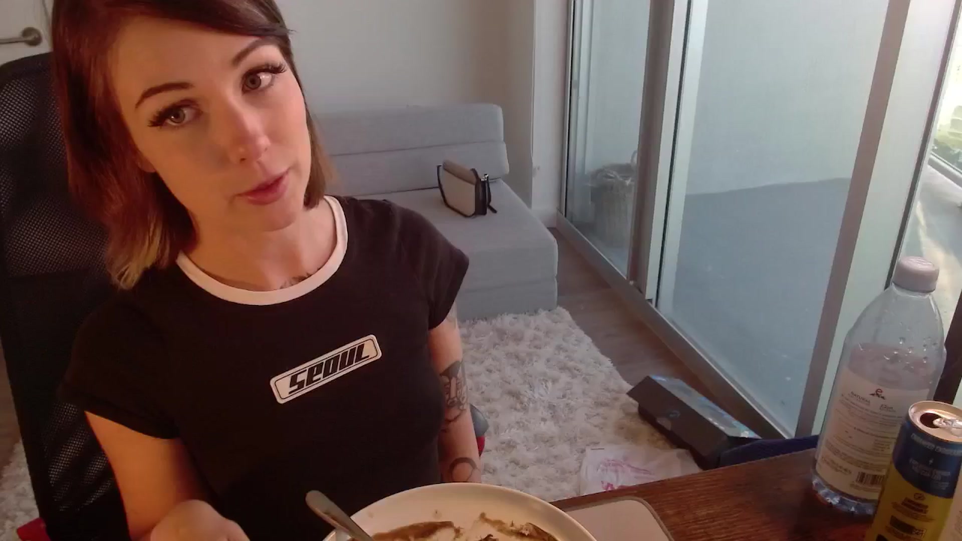 Gallery image thumbnail from cuteholly's myfreecams stream on, 06/28/2024, 24:13 image 13 of 20