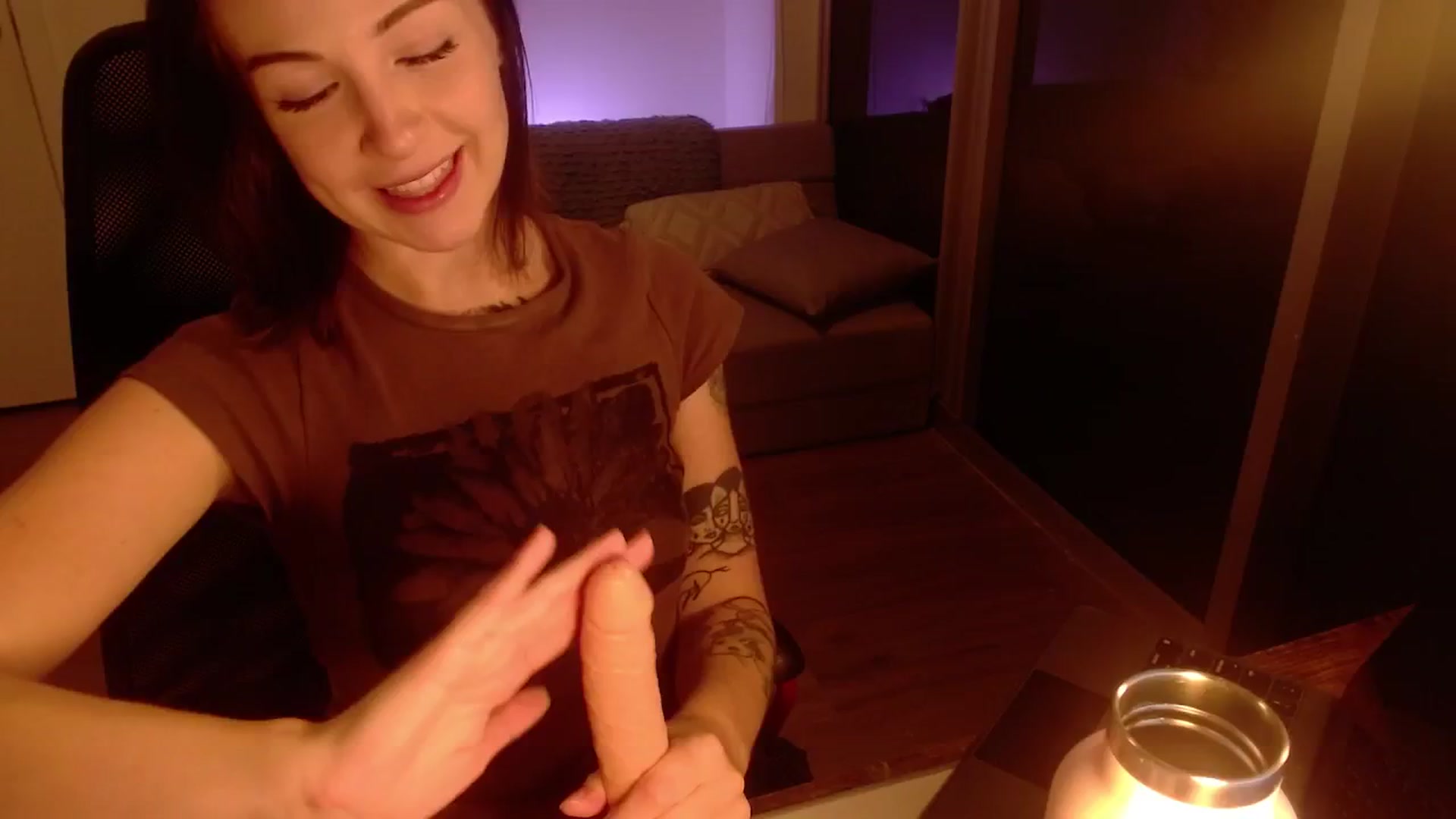Gallery image thumbnail from cuteholly's myfreecams stream on, 10/15/2024, 23:31 image 19 of 20