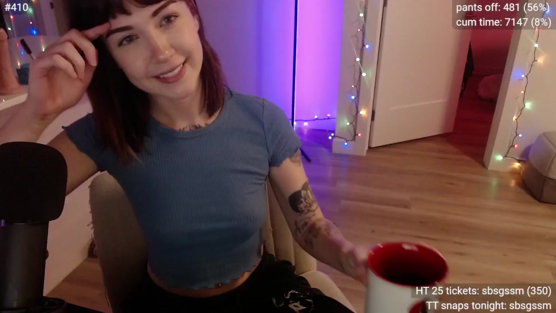 Gallery image thumbnail from cuteholly's myfreecams stream on, 11/07/2024, 05:40 image 5 of 20