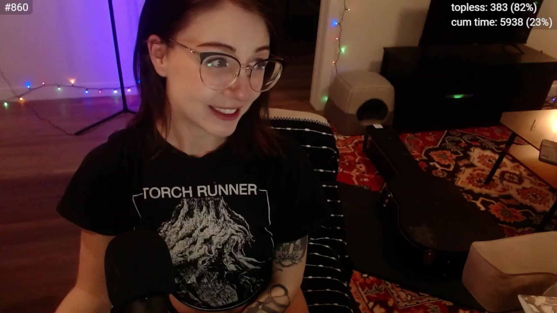 Gallery image thumbnail from cuteholly's myfreecams stream on, 11/29/2024, 24:04 image 3 of 20