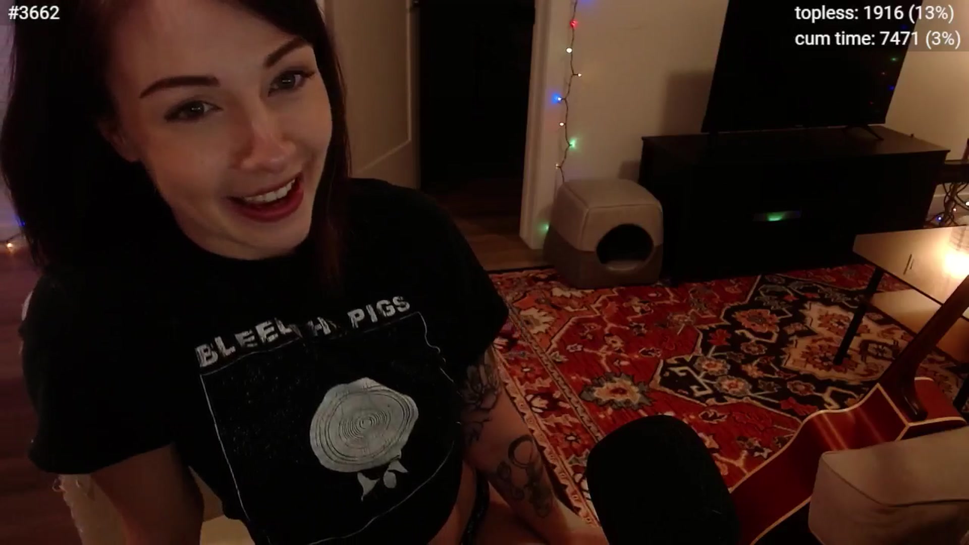 Gallery image thumbnail from cuteholly's myfreecams stream on, 12/03/2024, 07:44 image 4 of 20