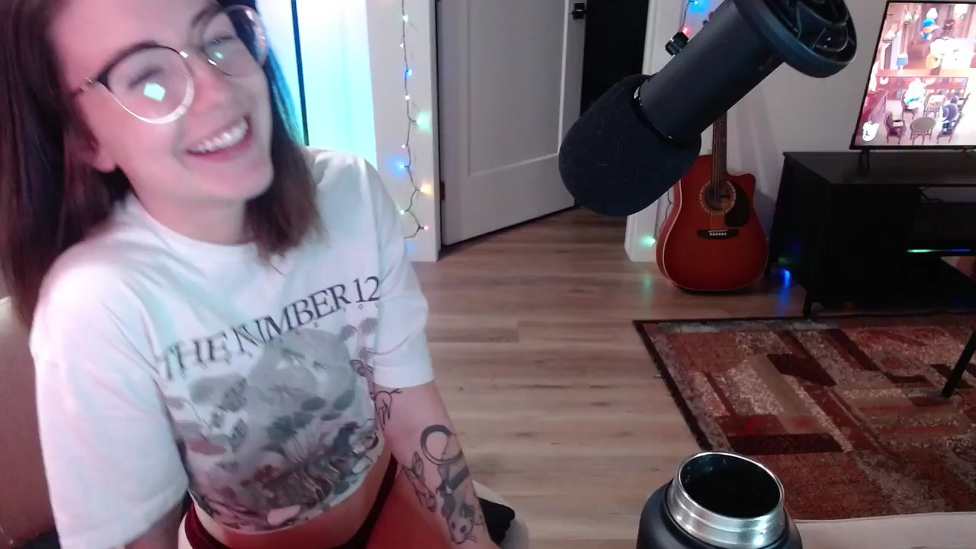 Gallery image thumbnail from cuteholly's myfreecams stream on, 12/17/2024, 06:14 image 3 of 20