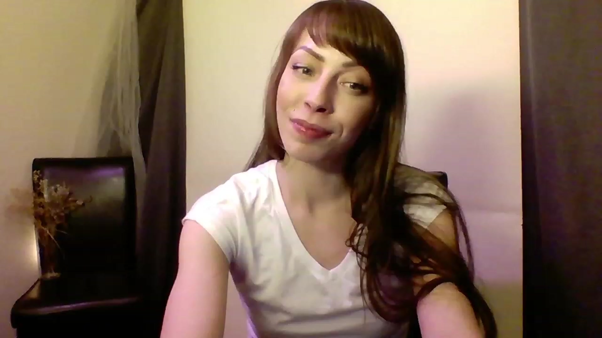 Gallery image thumbnail from cutemuse's myfreecams stream on, 12/12/2022, 02:12 image 9 of 20