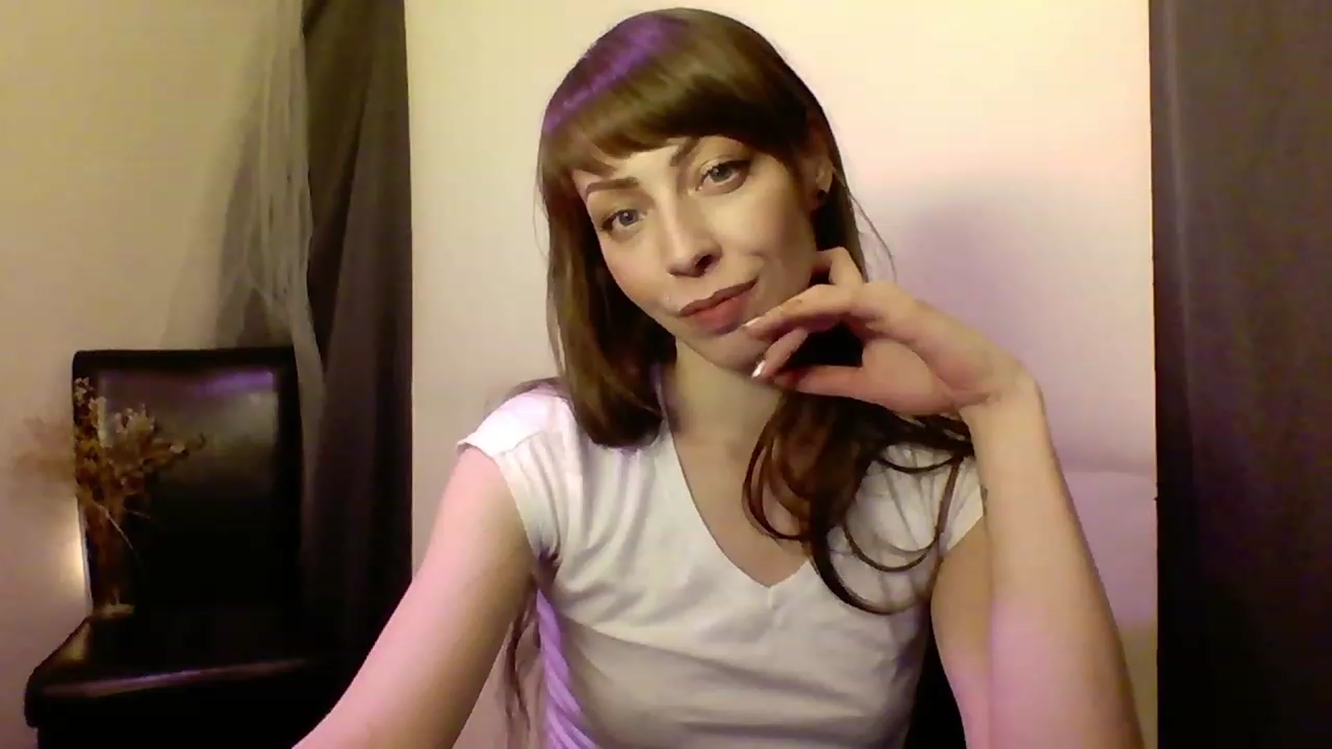 Gallery image thumbnail from cutemuse's myfreecams stream on, 12/12/2022, 02:12 image 18 of 20