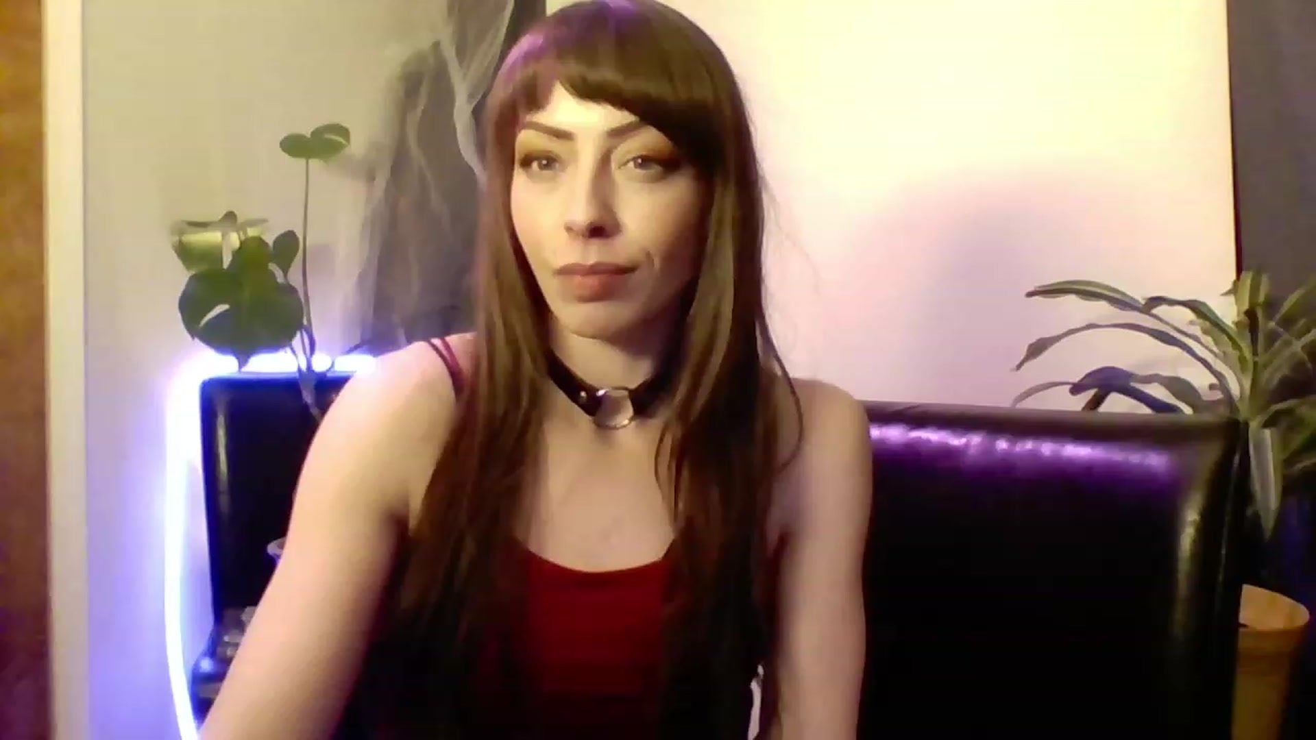 Gallery image thumbnail from cutemuse's myfreecams stream on, 12/17/2022, 23:52 image 18 of 20