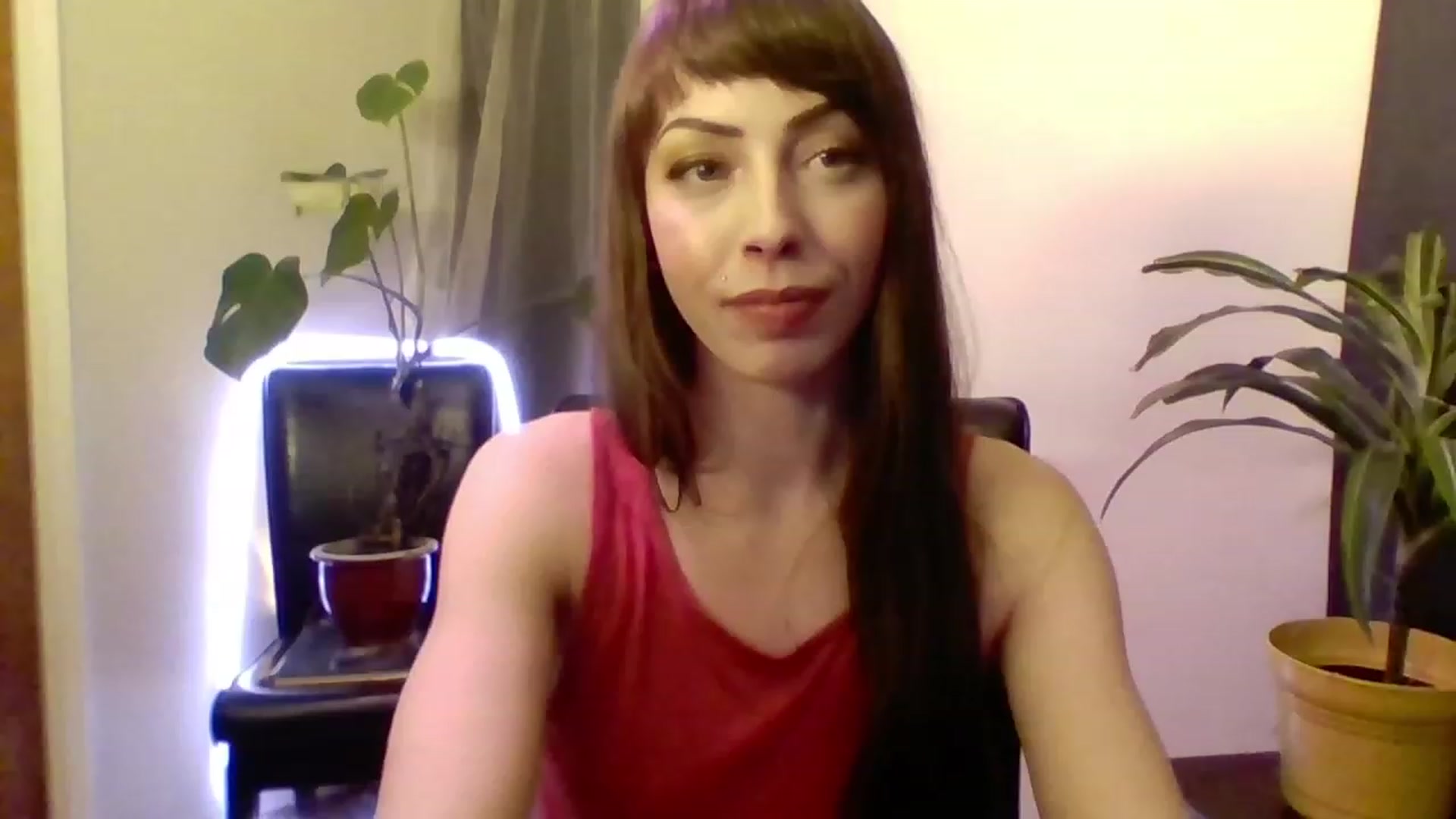 Gallery image thumbnail from cutemuse's myfreecams stream on, 12/31/2022, 02:41 image 5 of 20