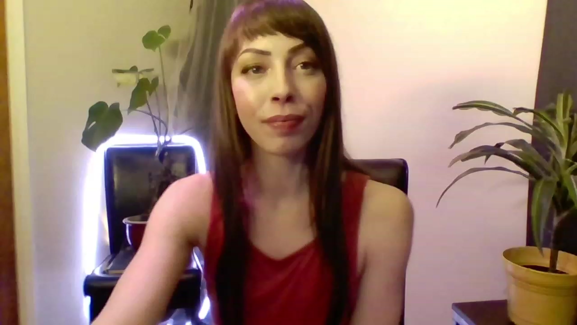 Gallery image thumbnail from cutemuse's myfreecams stream on, 12/31/2022, 02:41 image 16 of 20