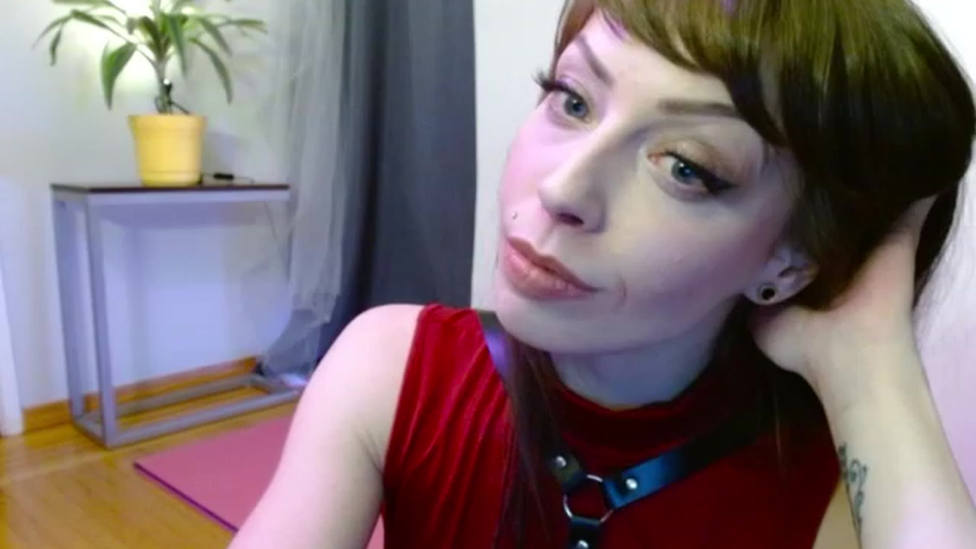 Gallery image thumbnail from cutemuse's myfreecams stream on, 01/22/2023, 02:25 image 12 of 20