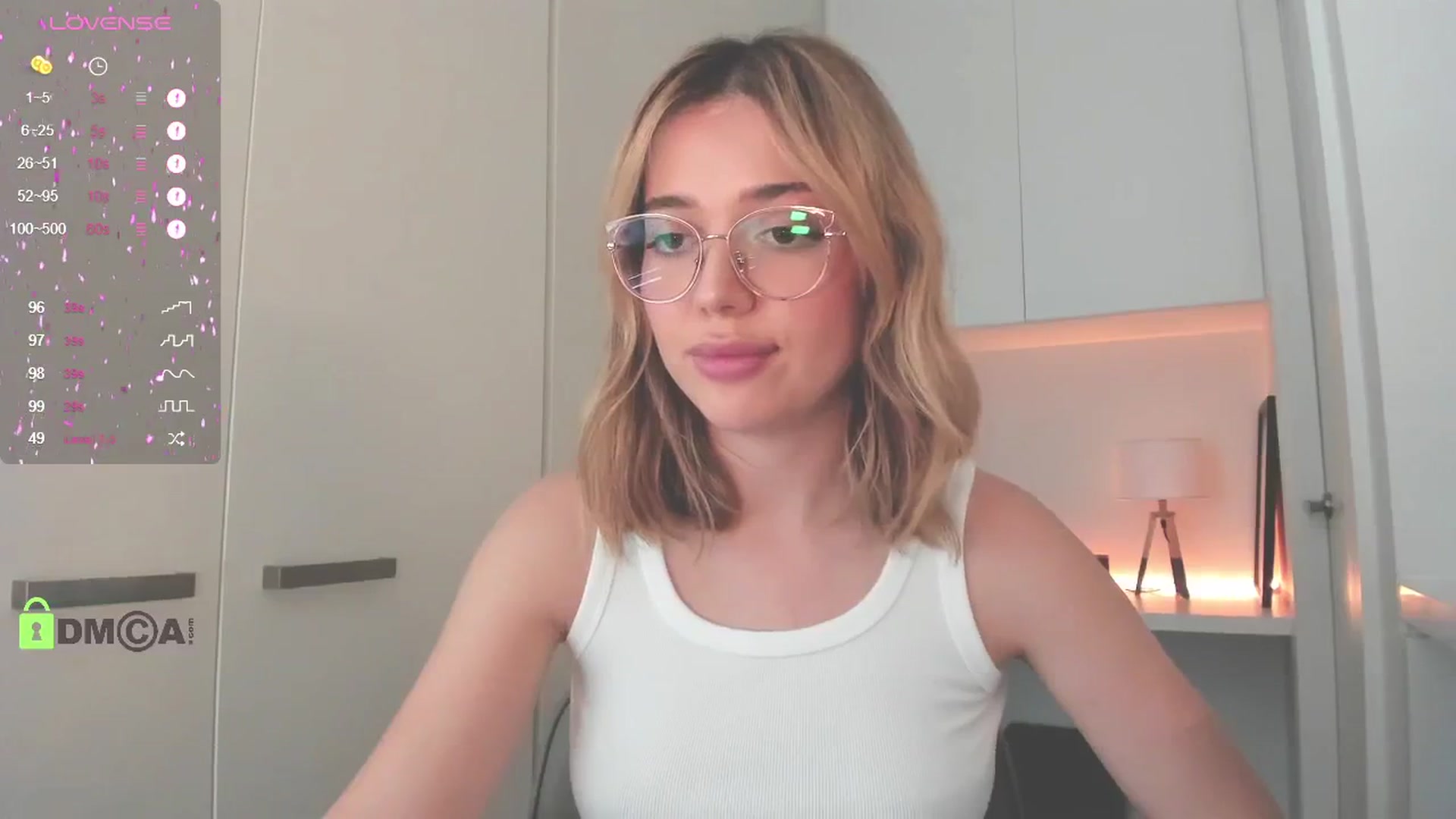Gallery image thumbnail from cutiee's myfreecams stream on, 03/20/2025, 06:29 image 10 of 20