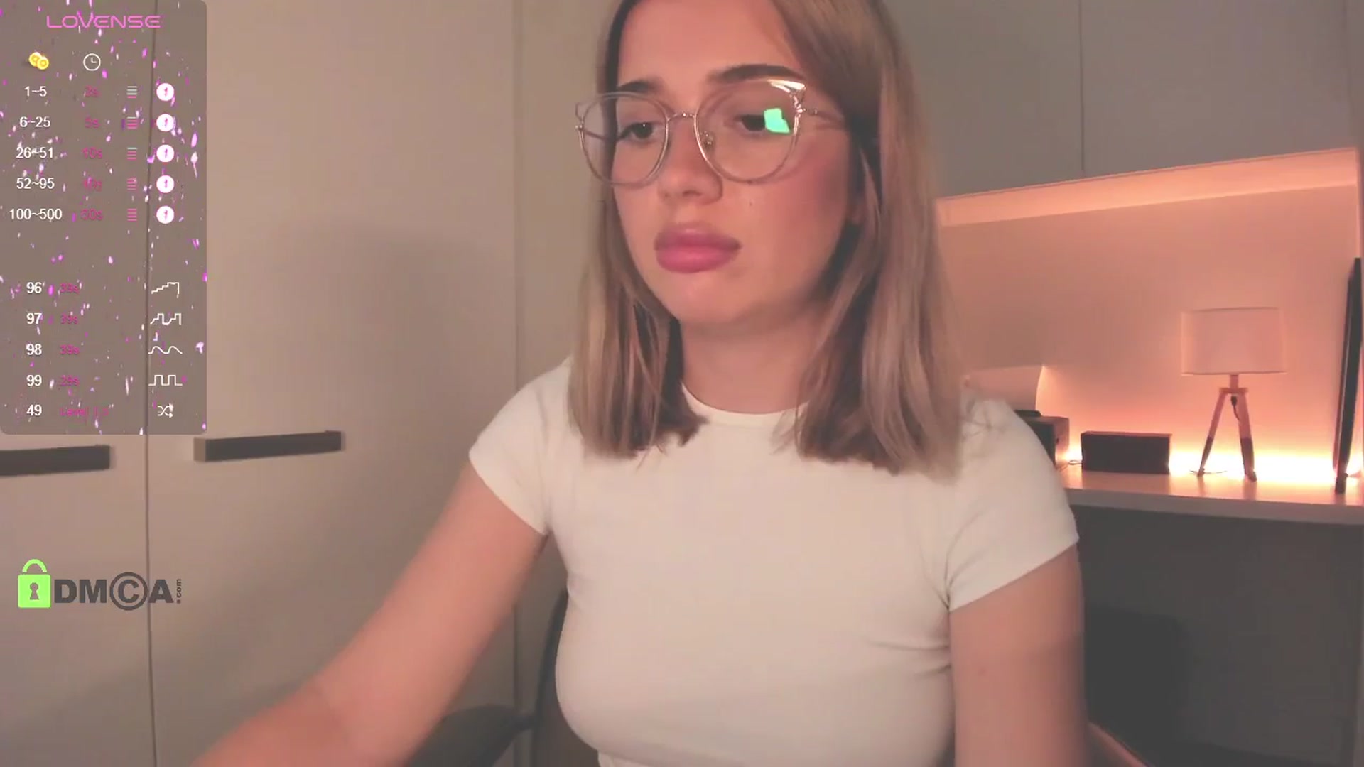 Gallery image thumbnail from cutiee's myfreecams stream on, 03/27/2025, 04:12 image 6 of 20