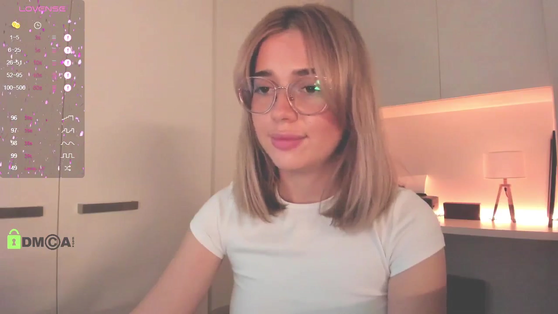 Gallery image thumbnail from cutiee's myfreecams stream on, 03/27/2025, 05:52 image 4 of 20