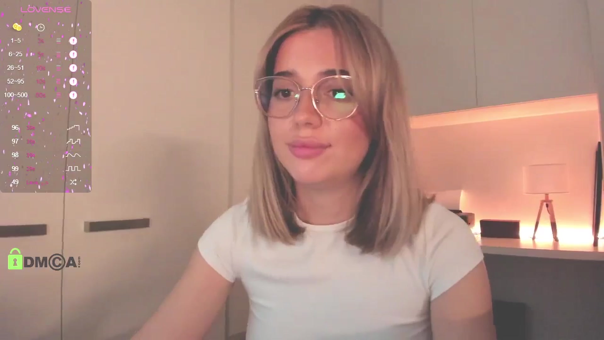 Gallery image thumbnail from cutiee's myfreecams stream on, 03/27/2025, 05:52 image 17 of 20