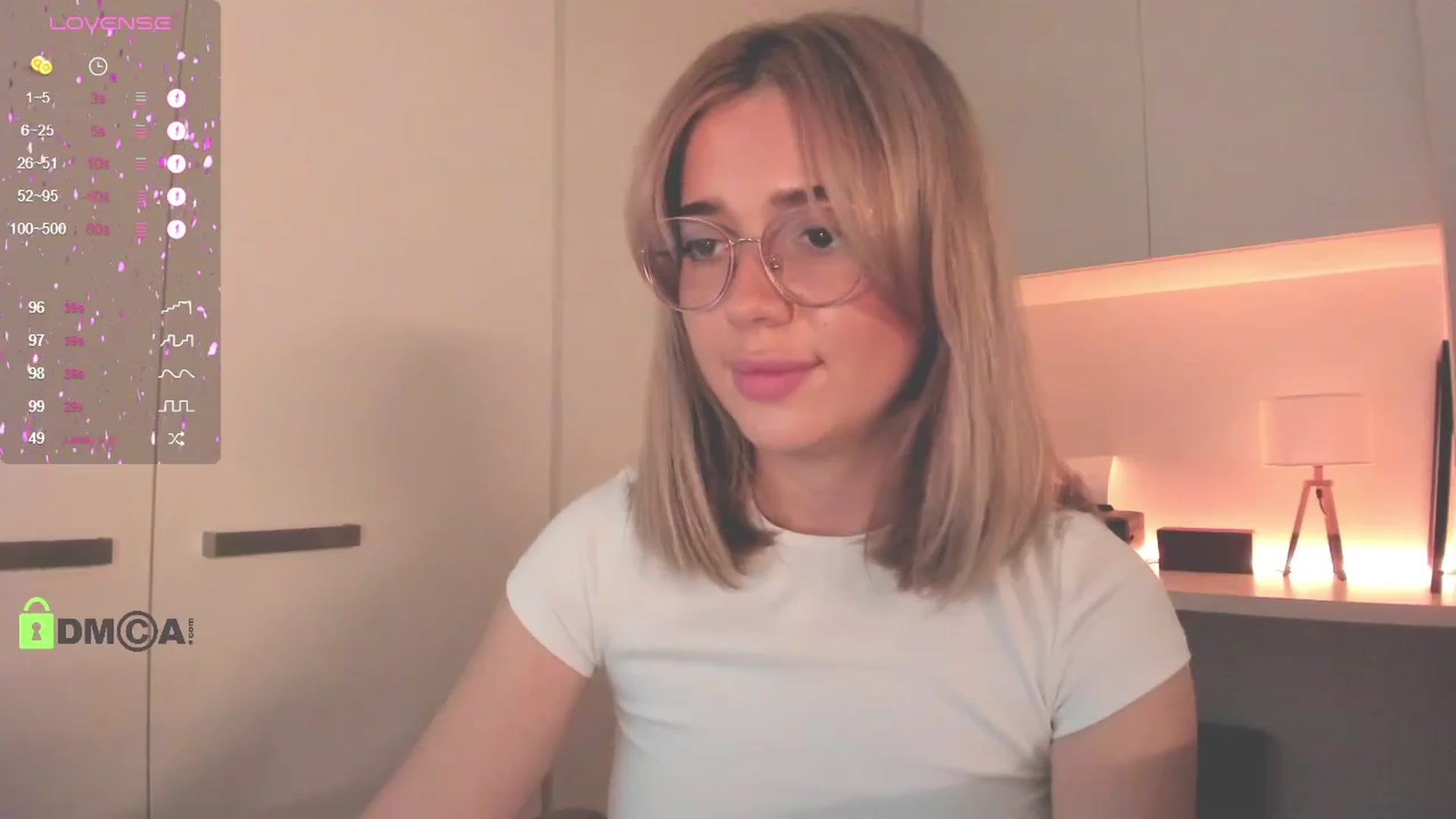 Gallery image thumbnail from cutiee's myfreecams stream on, 03/27/2025, 05:52 image 9 of 20