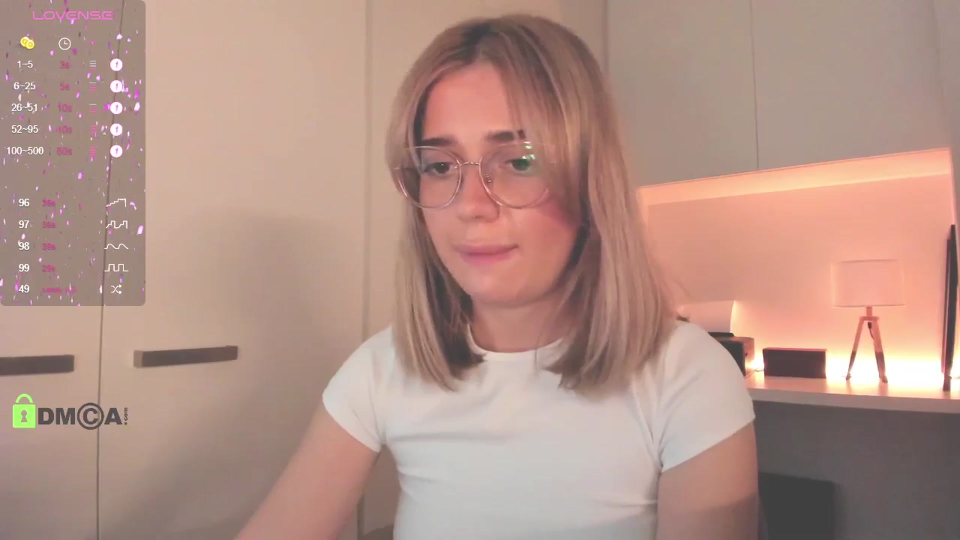 Gallery image thumbnail from cutiee's myfreecams stream on, 03/27/2025, 05:52 image 5 of 20