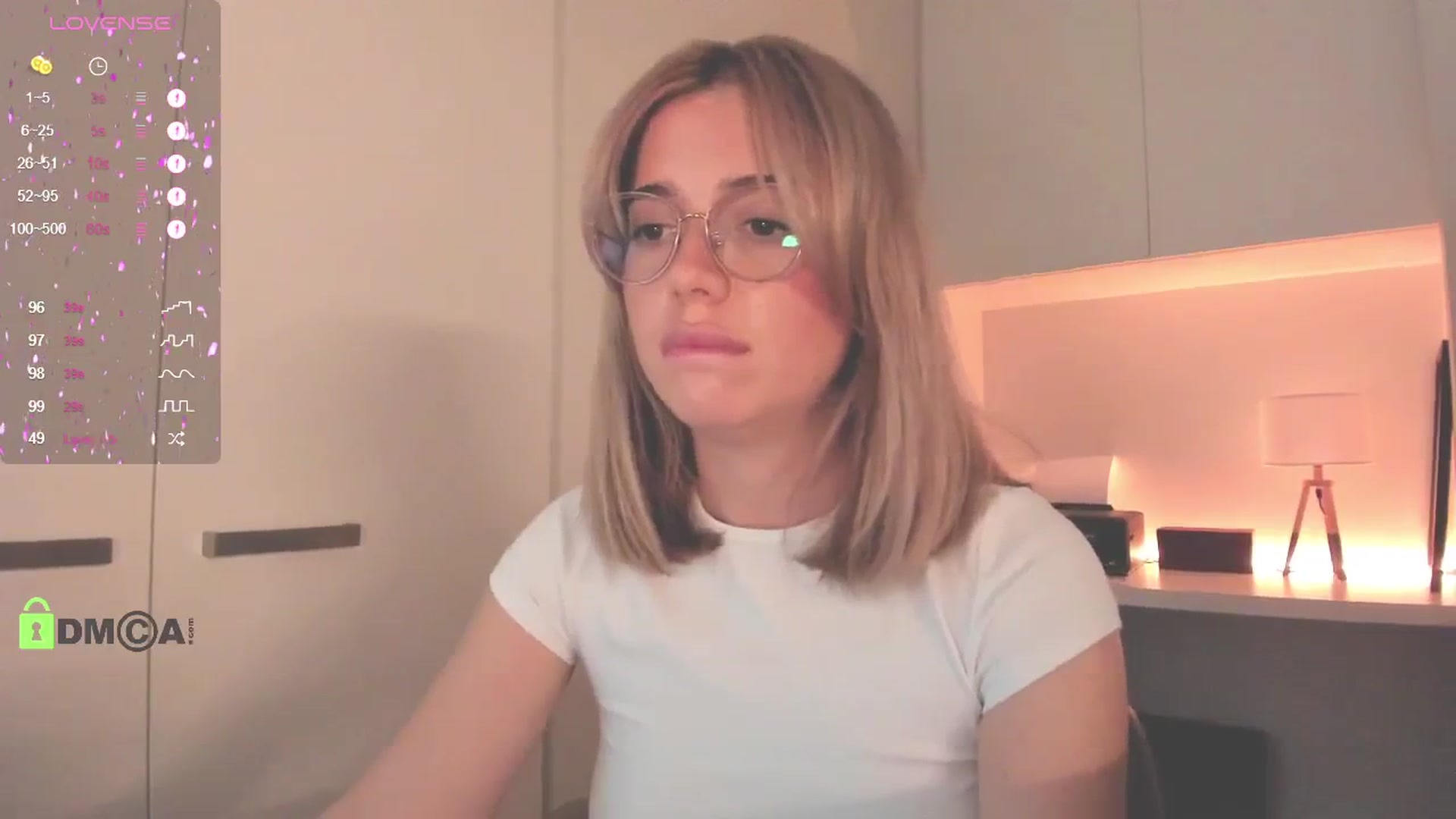 Gallery image thumbnail from cutiee's myfreecams stream on, 03/27/2025, 05:52 image 6 of 20