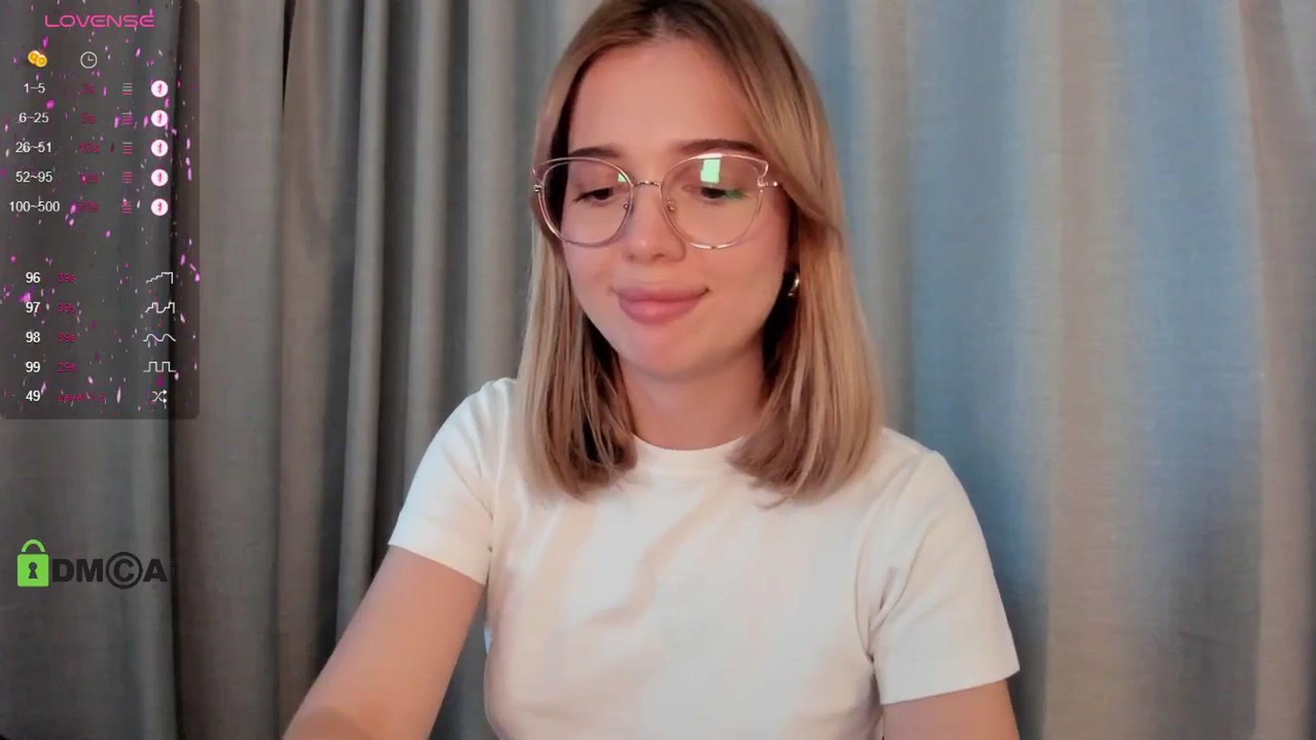 Gallery image thumbnail from cutiee's myfreecams stream on, 03/31/2025, 08:13 image 10 of 20