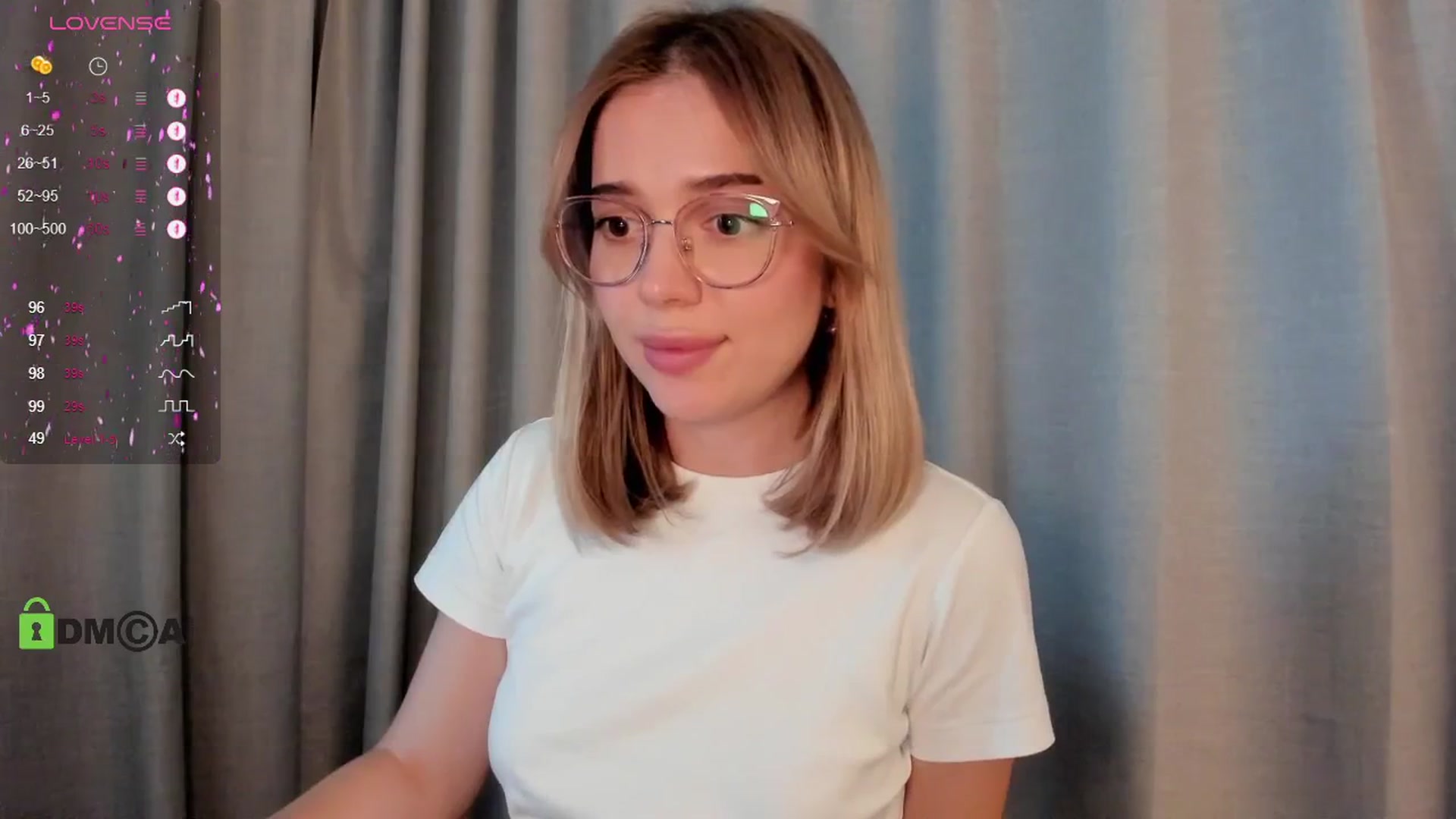 Gallery image thumbnail from cutiee's myfreecams stream on, 03/31/2025, 08:13 image 19 of 20