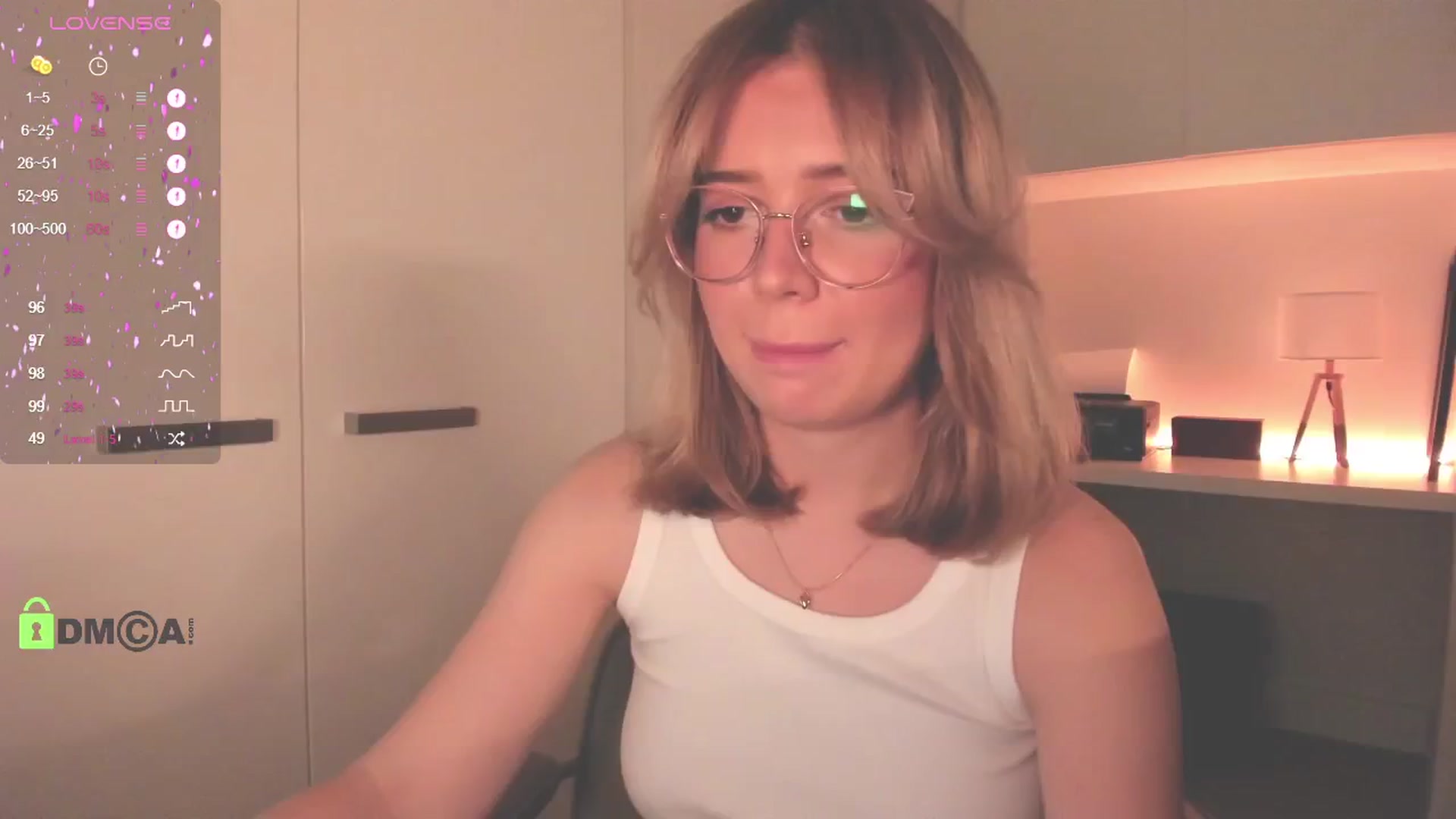 Gallery image thumbnail from cutiee's myfreecams stream on, 04/06/2025, 07:32 image 2 of 20