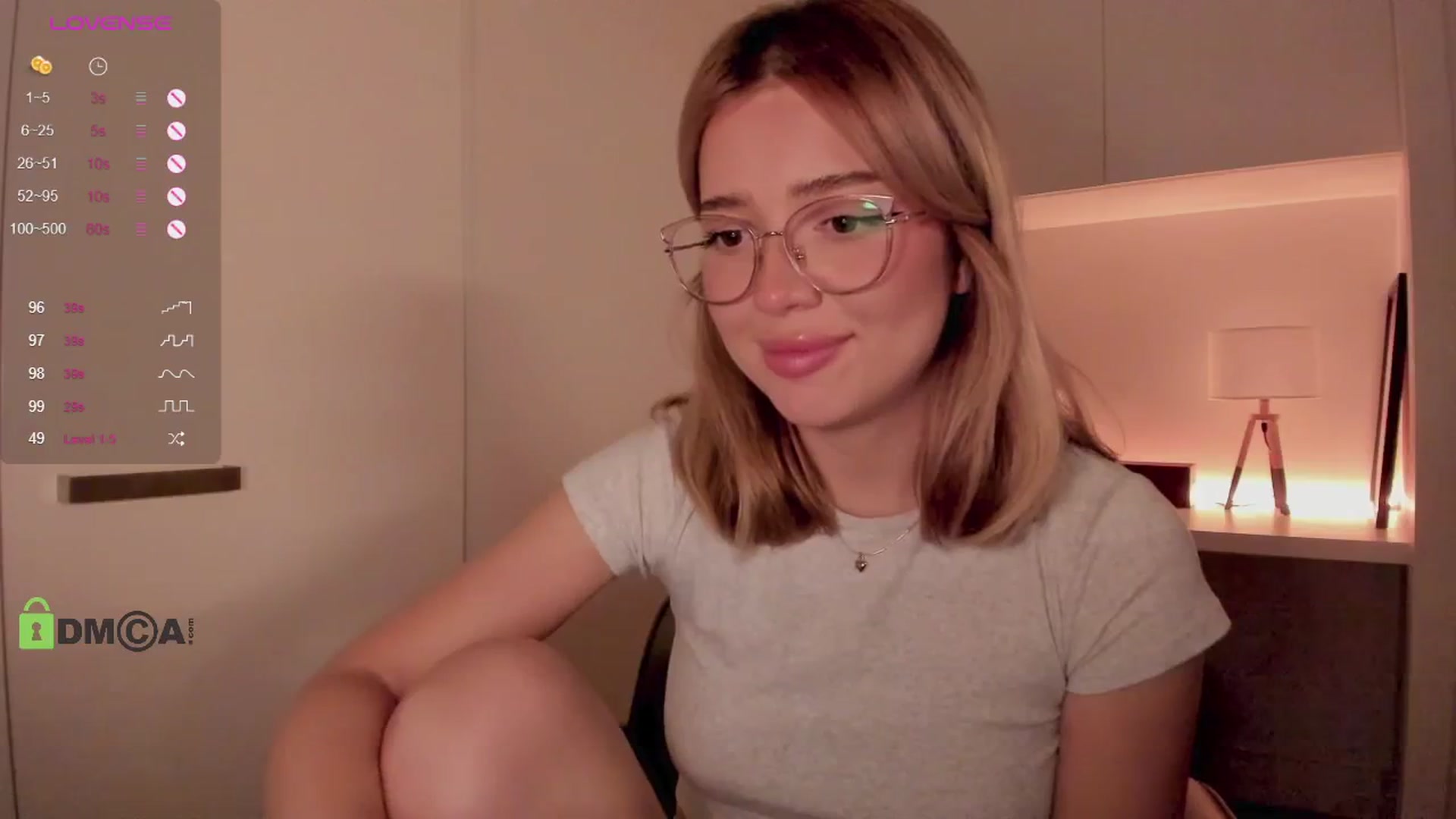 Gallery image thumbnail from cutiee's myfreecams stream on, 04/18/2025, 07:34 image 4 of 20
