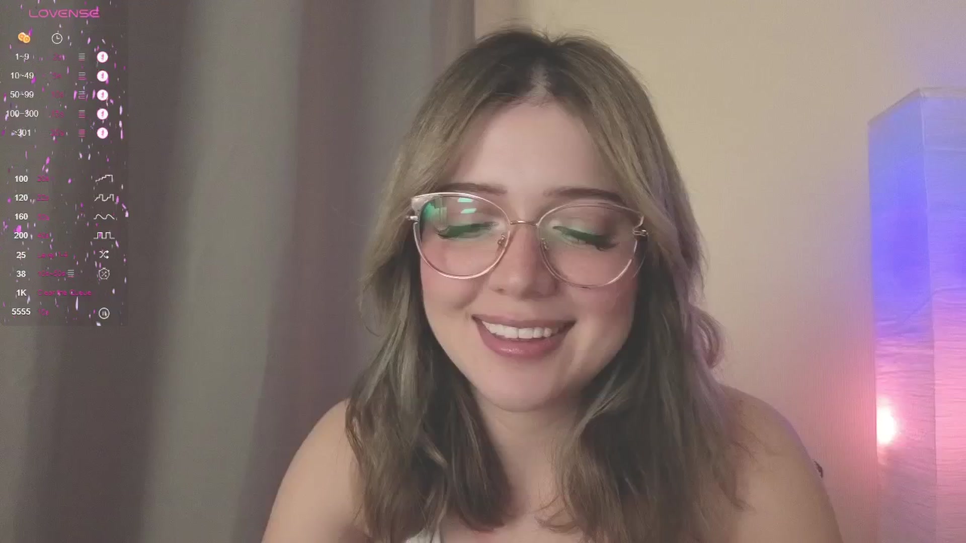 Gallery image thumbnail from cutiee's myfreecams stream on, 05/24/2025, 19:49 image 1 of 20