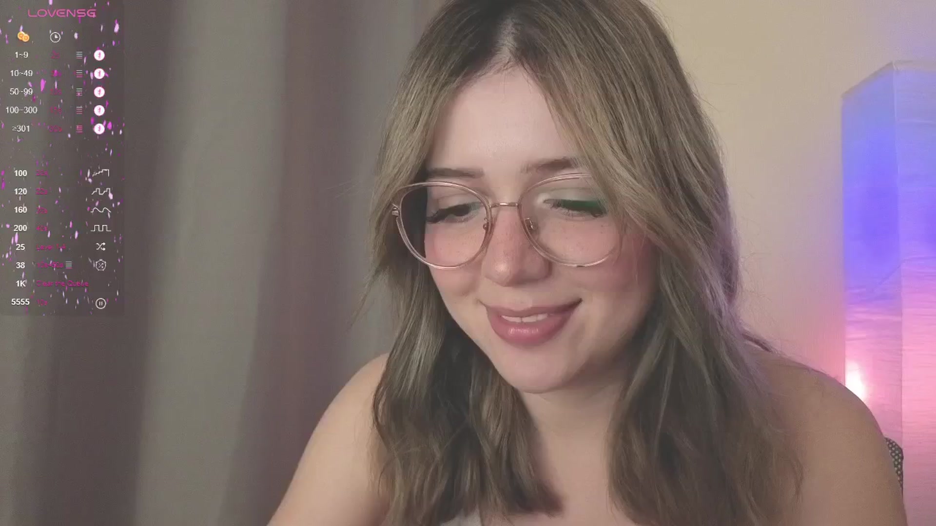 Gallery image thumbnail from cutiee's myfreecams stream on, 05/24/2025, 19:49 image 8 of 20