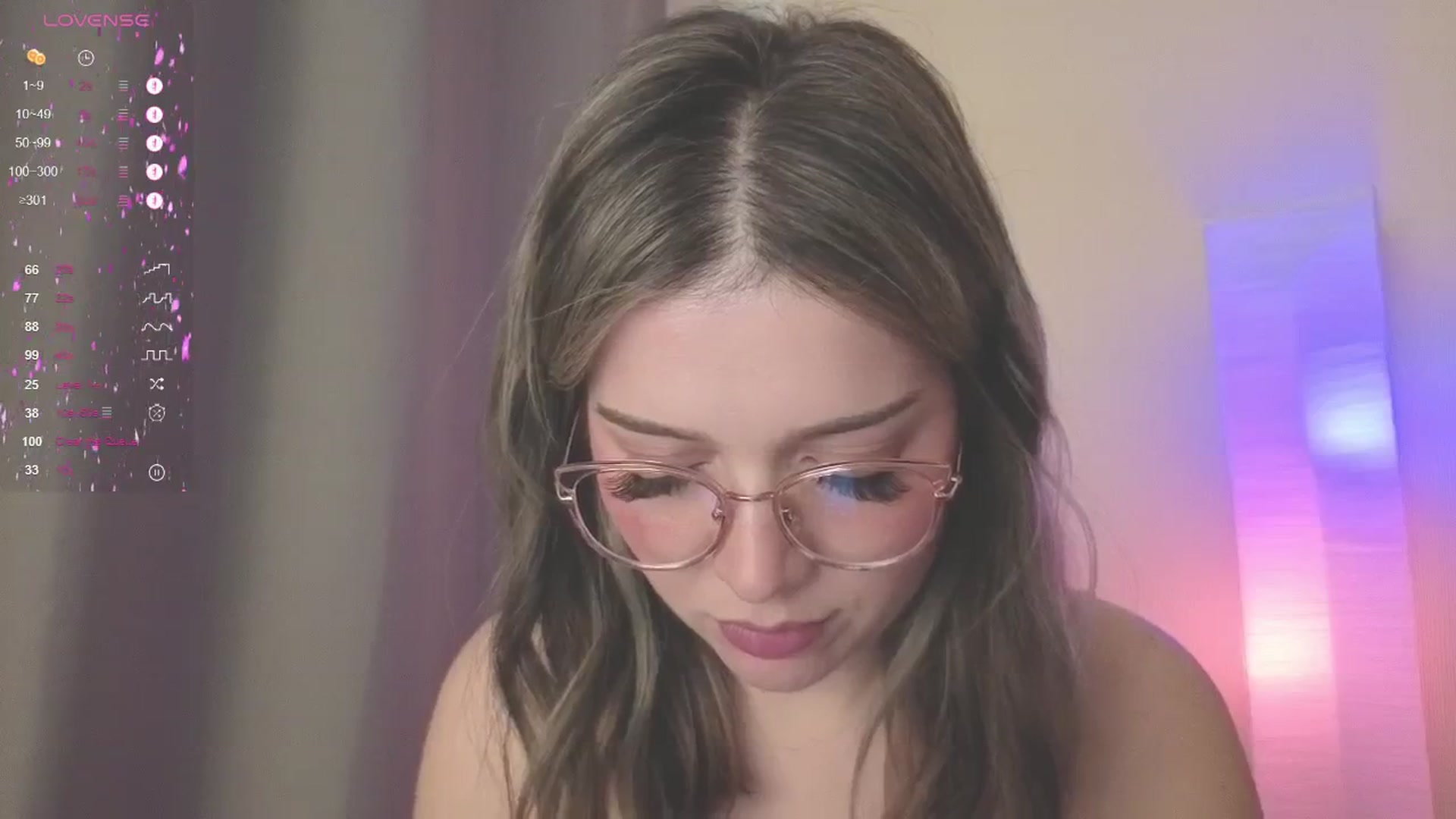 Gallery image thumbnail from cutiee's myfreecams stream on, 05/25/2025, 11:39 image 8 of 20