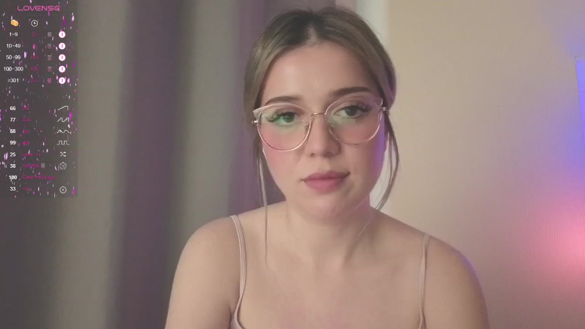 Gallery image thumbnail from cutiee's myfreecams stream on, 05/25/2025, 13:58 image 10 of 20