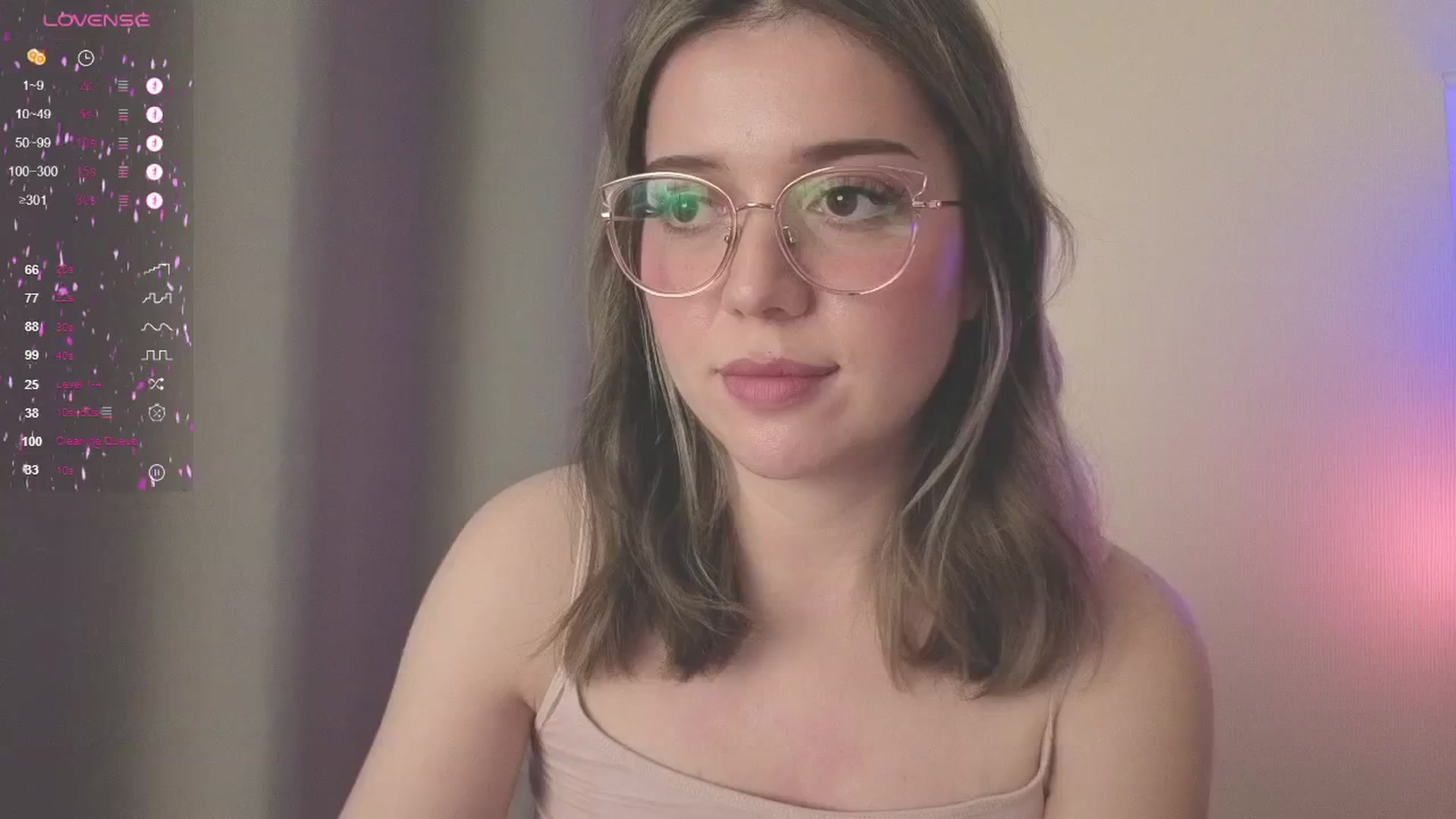 Gallery image thumbnail from cutiee's myfreecams stream on, 05/25/2025, 13:58 image 5 of 20