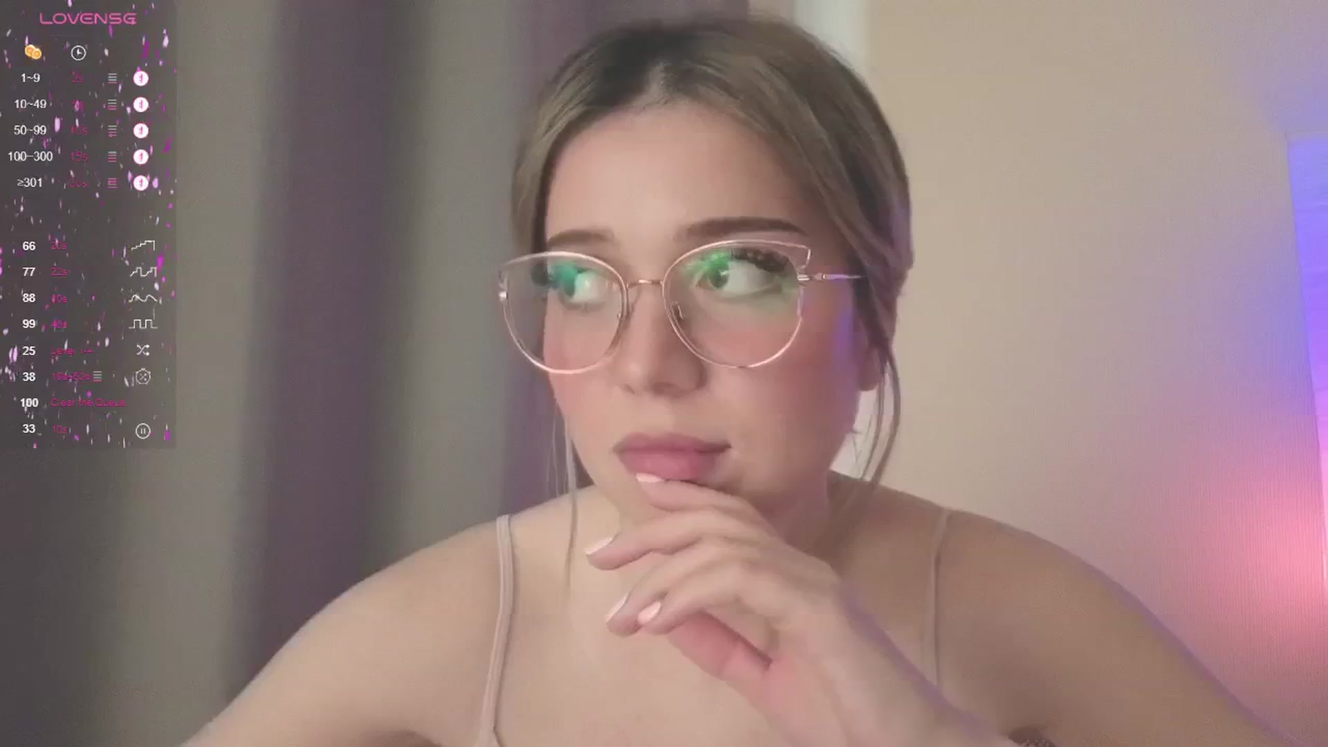 Gallery image thumbnail from cutiee's myfreecams stream on, 05/25/2025, 13:58 image 19 of 20