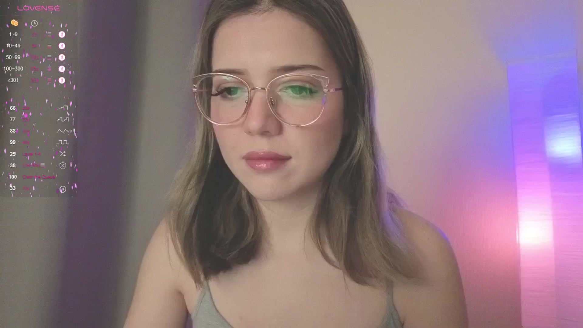 Gallery image thumbnail from cutiee's myfreecams stream on, 05/26/2025, 08:42 image 1 of 20
