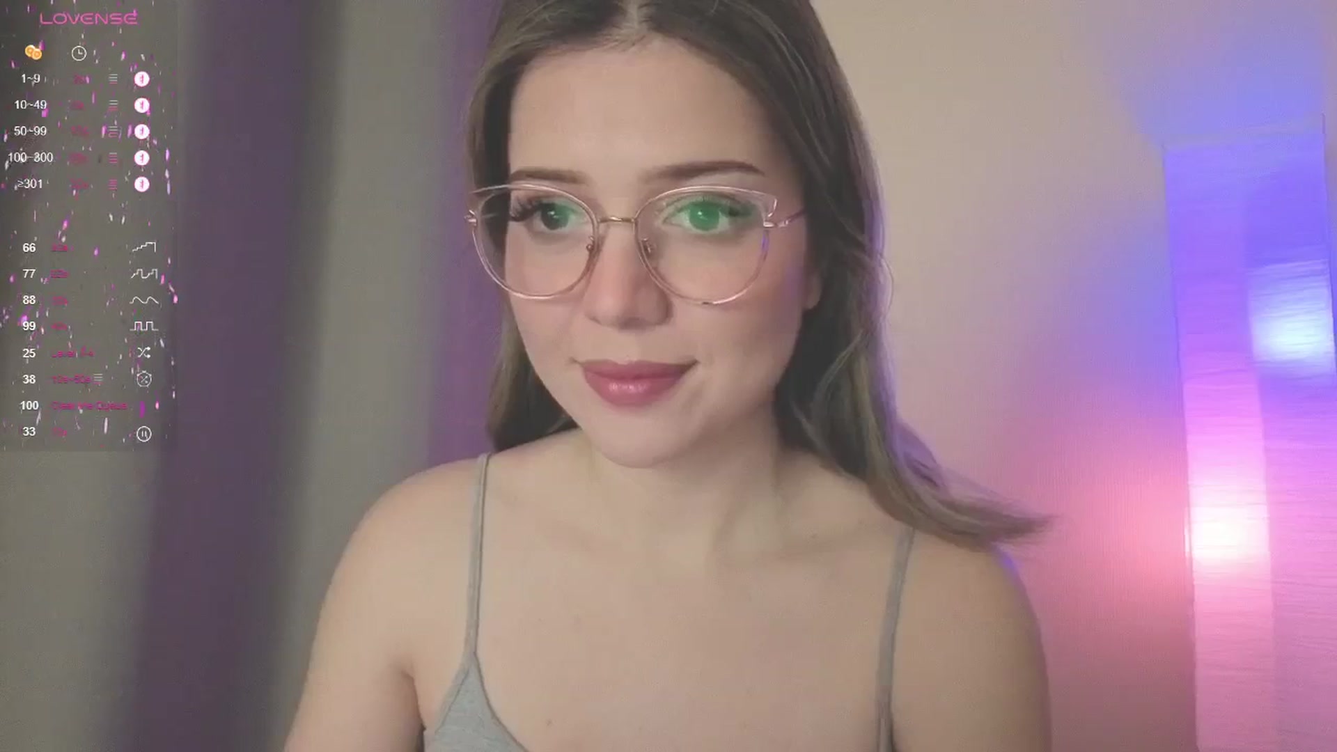 Gallery image thumbnail from cutiee's myfreecams stream on, 05/26/2025, 08:42 image 5 of 20