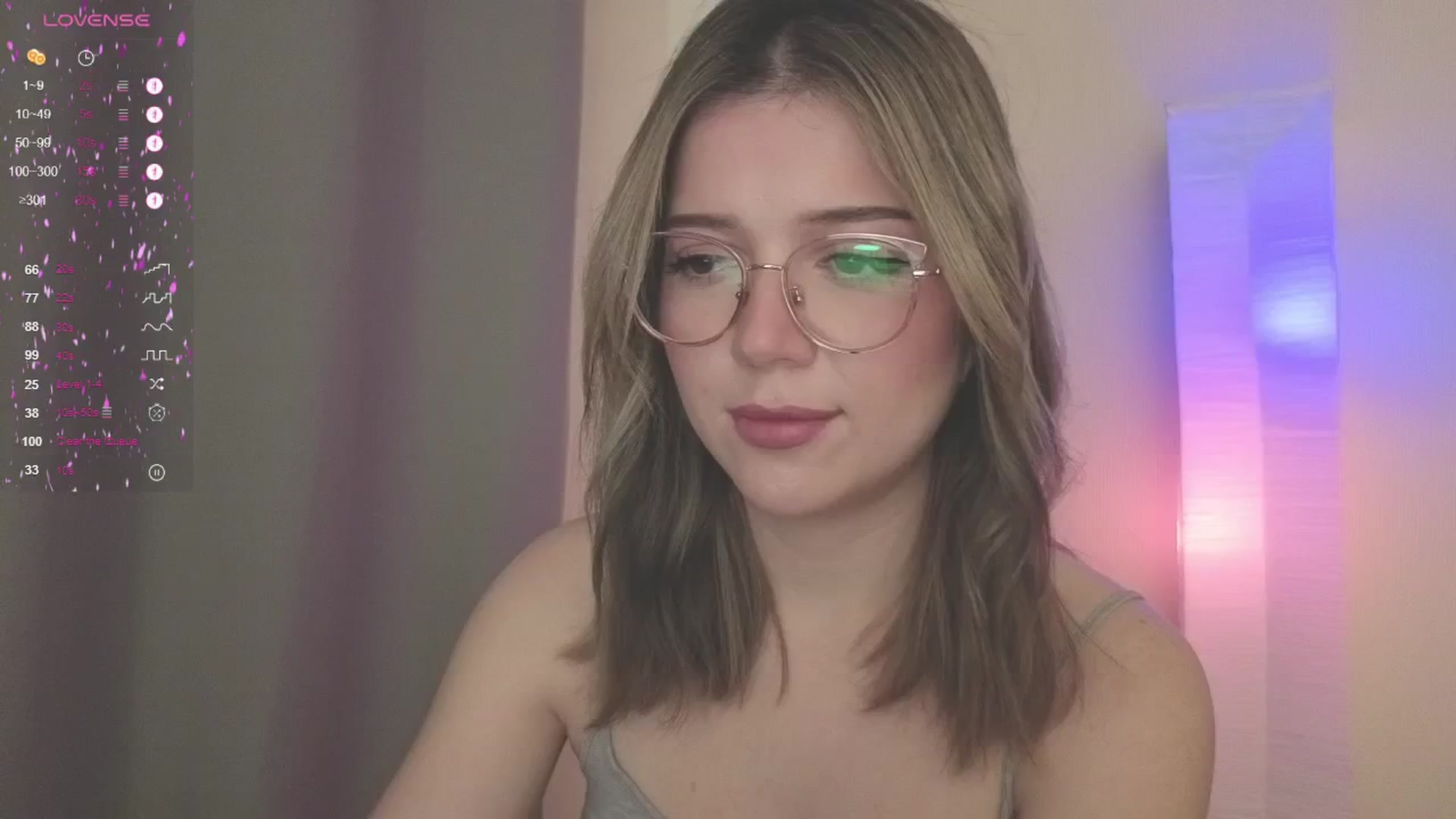 Gallery image thumbnail from cutiee's myfreecams stream on, 05/28/2025, 09:49 image 16 of 20