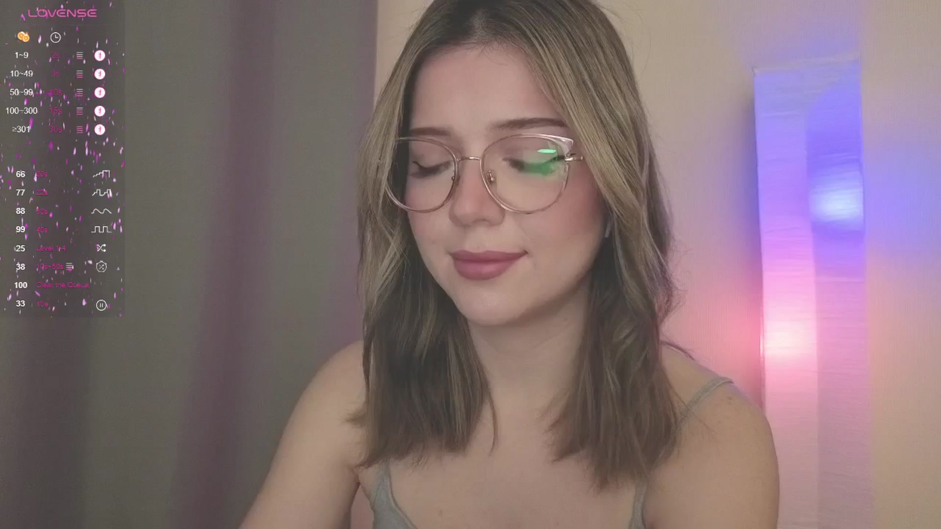 Gallery image thumbnail from cutiee's myfreecams stream on, 05/28/2025, 09:49 image 14 of 20