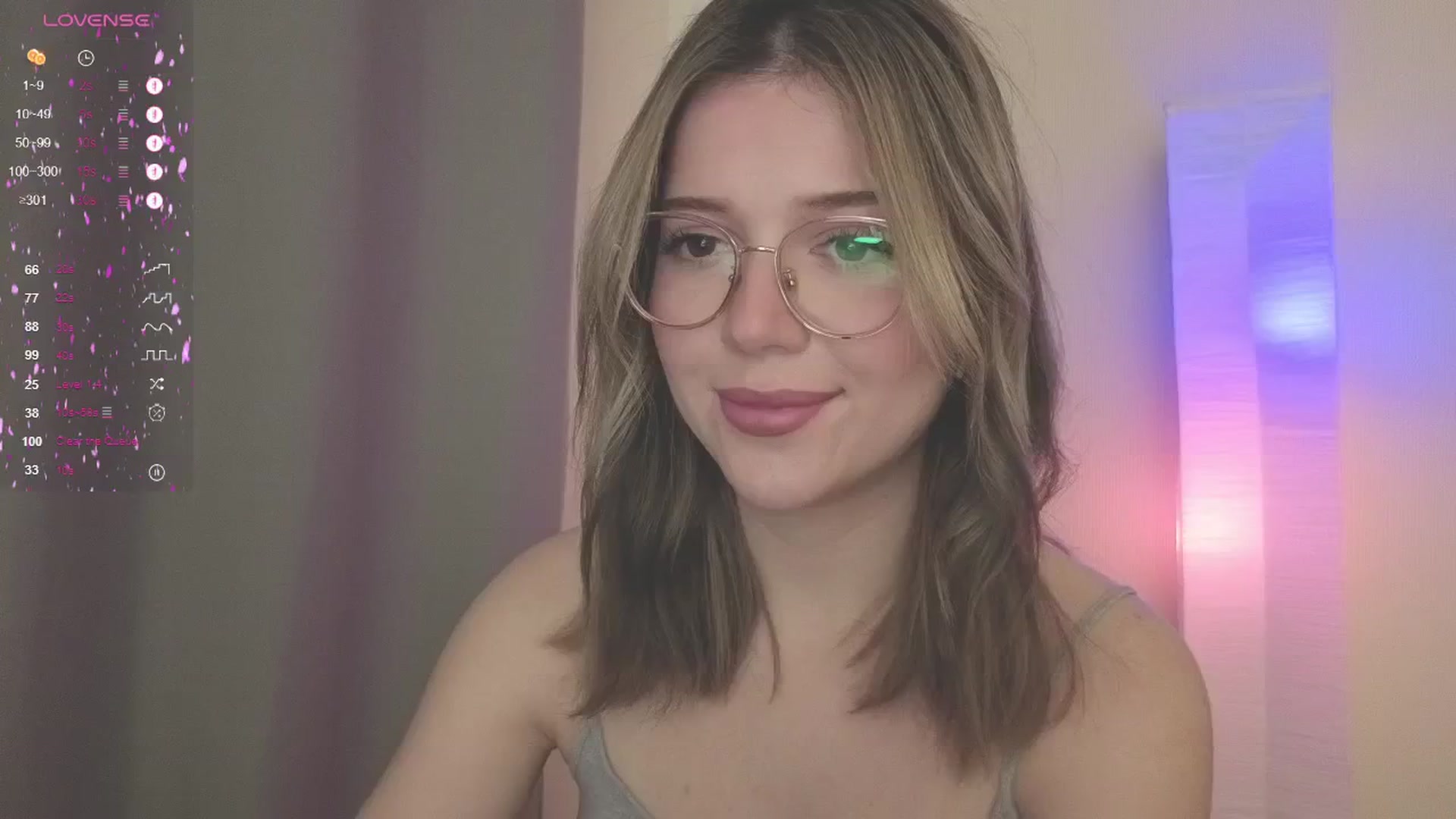 Gallery image thumbnail from cutiee's myfreecams stream on, 05/28/2025, 09:49 image 13 of 20